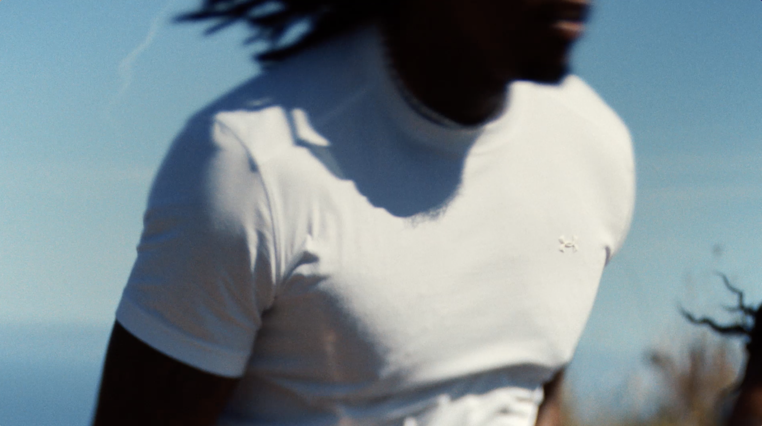 Under Armor - The Bouncy Tee