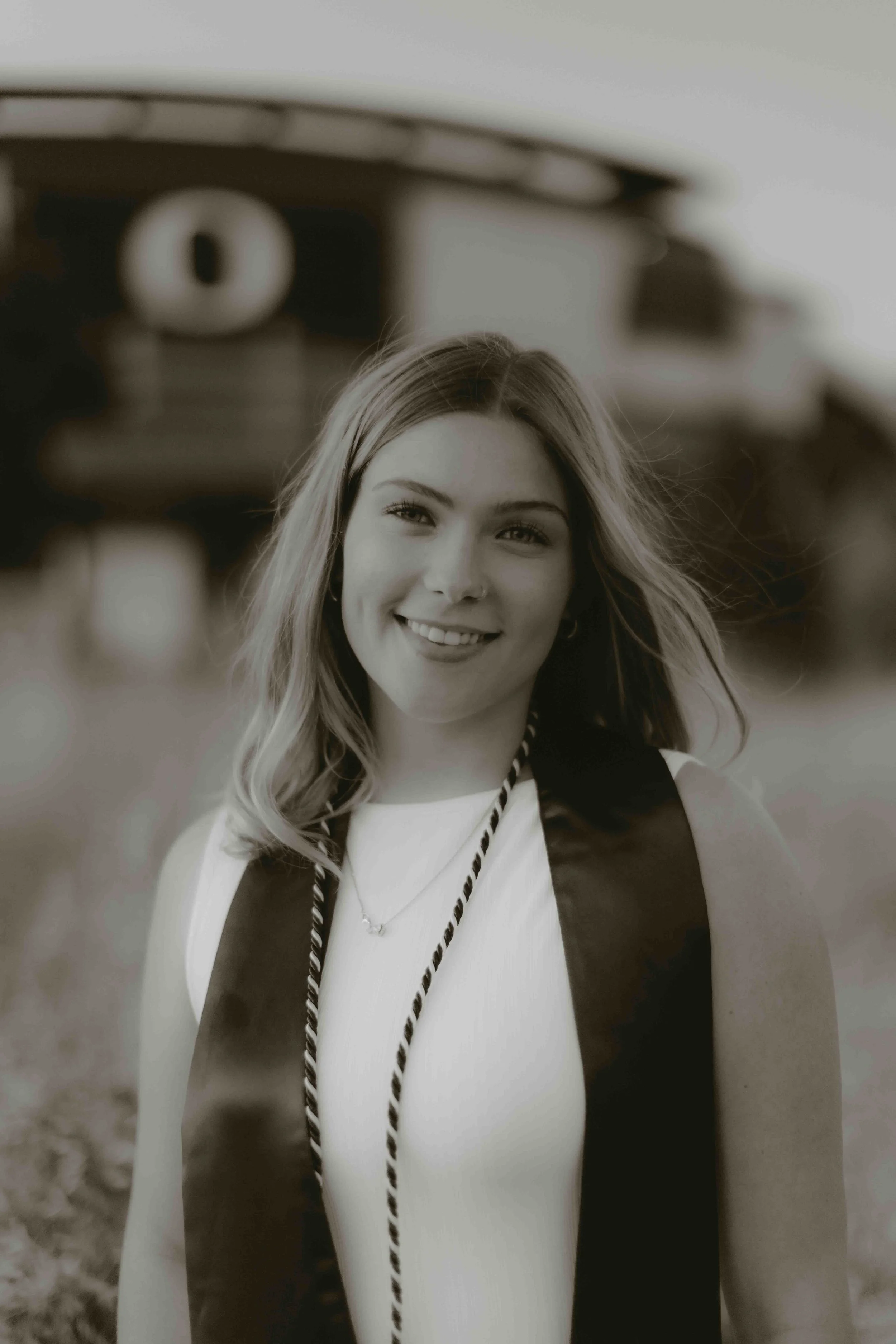 052426_Maia Rosenthal_Graduation Photos_115.jpg