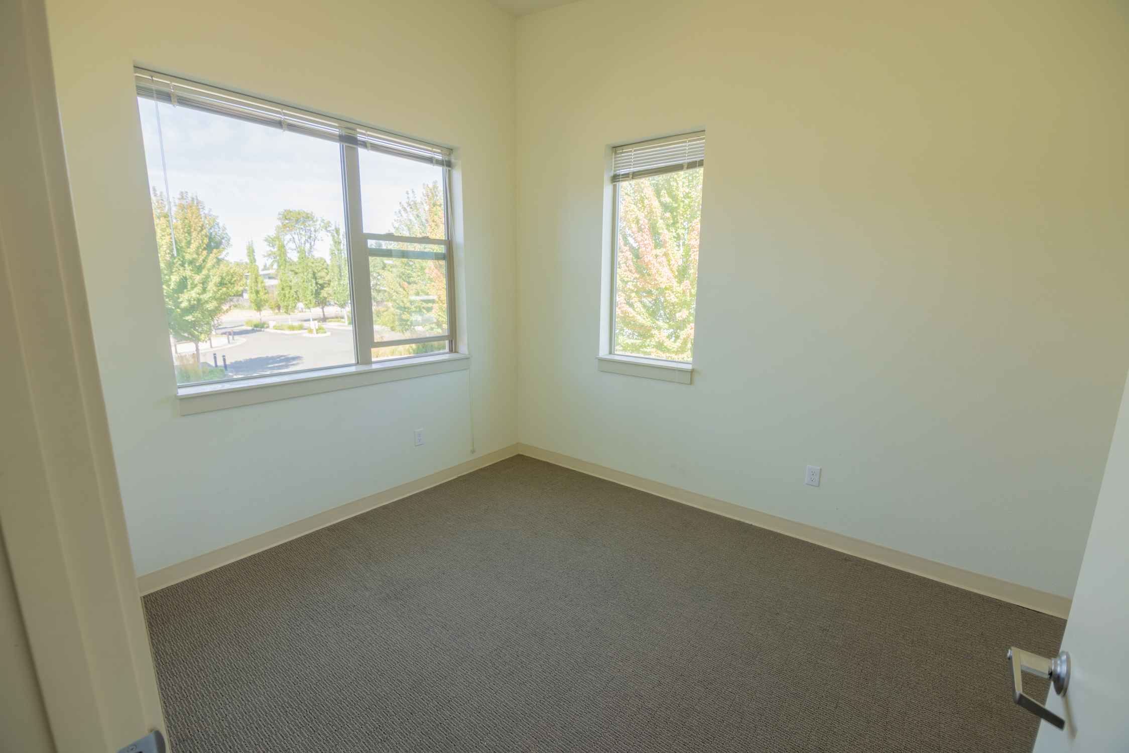 KDPV_P25_083125_Stone Bridge Apartments_Canon R5C_KD_077-HDR.png