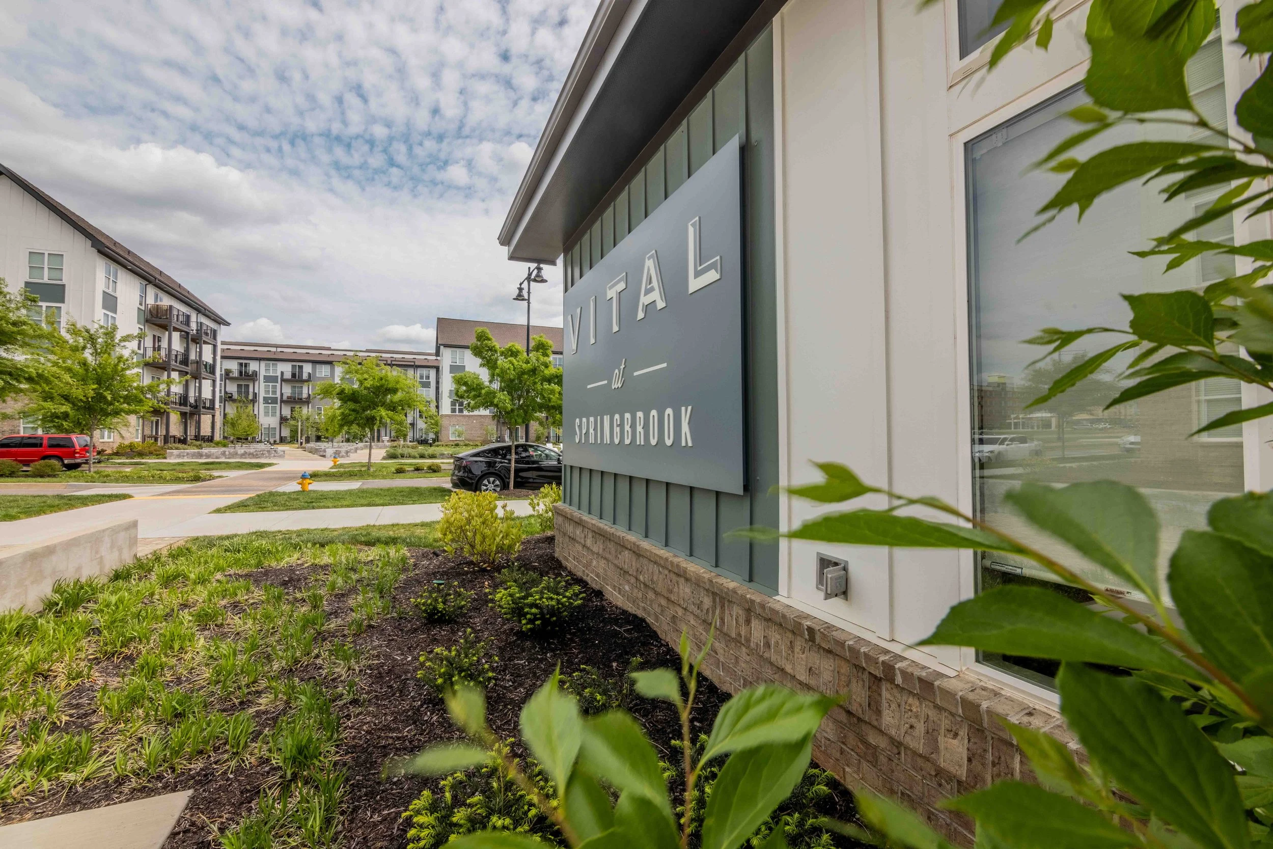 041626_The Vital at Springbrook Apartments_002.jpg