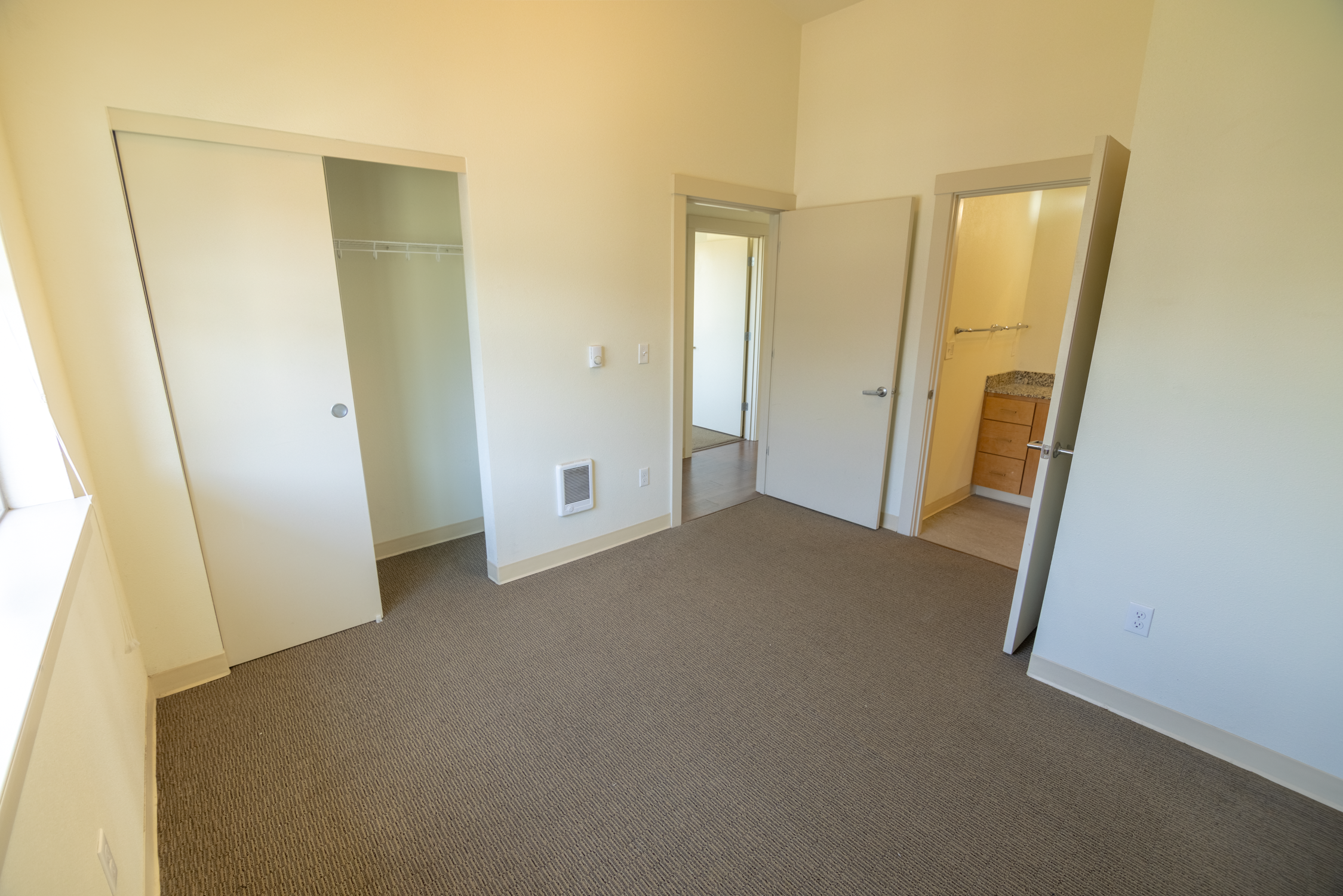 KDPV_P25_083125_Stone Bridge Apartments_Canon R5C_KD_064-HDR.png