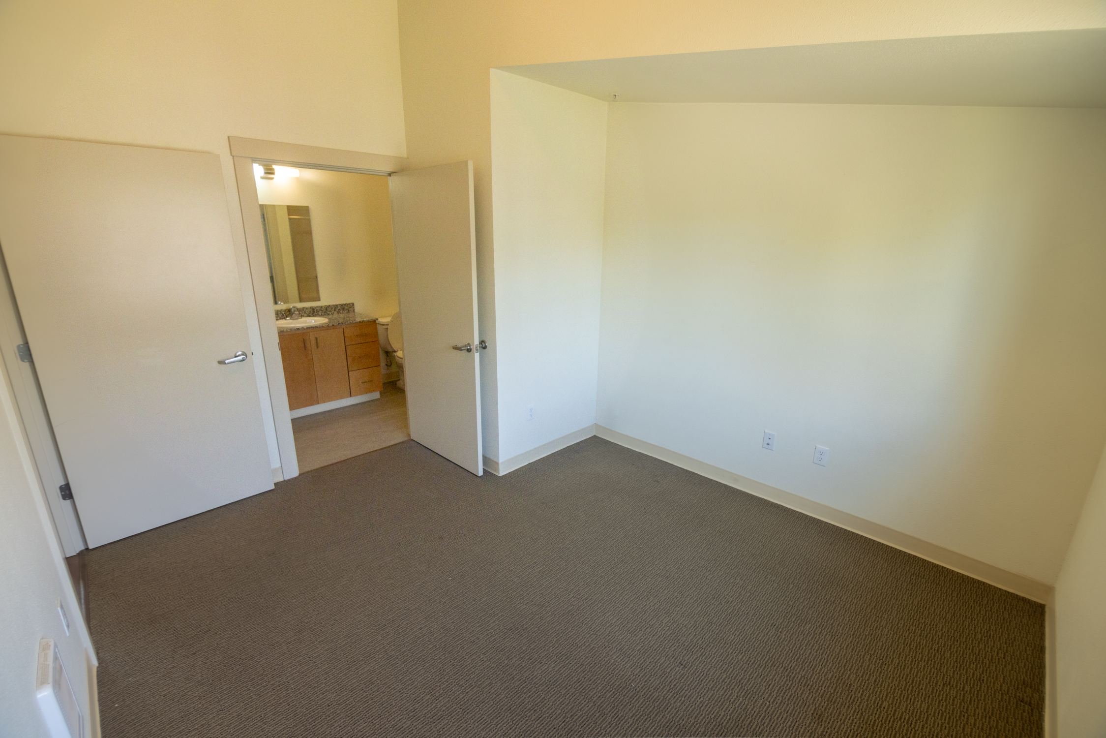 KDPV_P25_083125_Stone Bridge Apartments_Canon R5C_KD_070-HDR.png