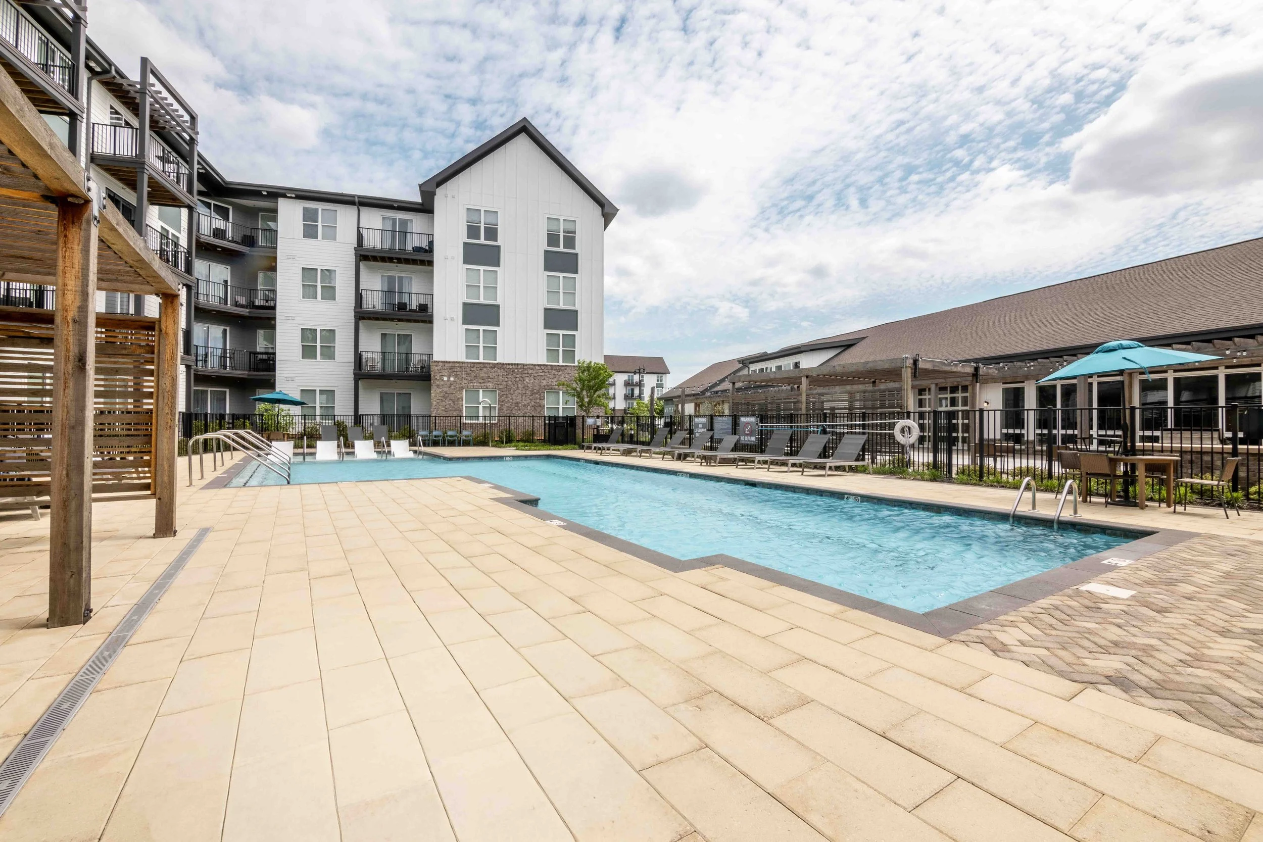 041626_The Vital at Springbrook Apartments_026.jpg