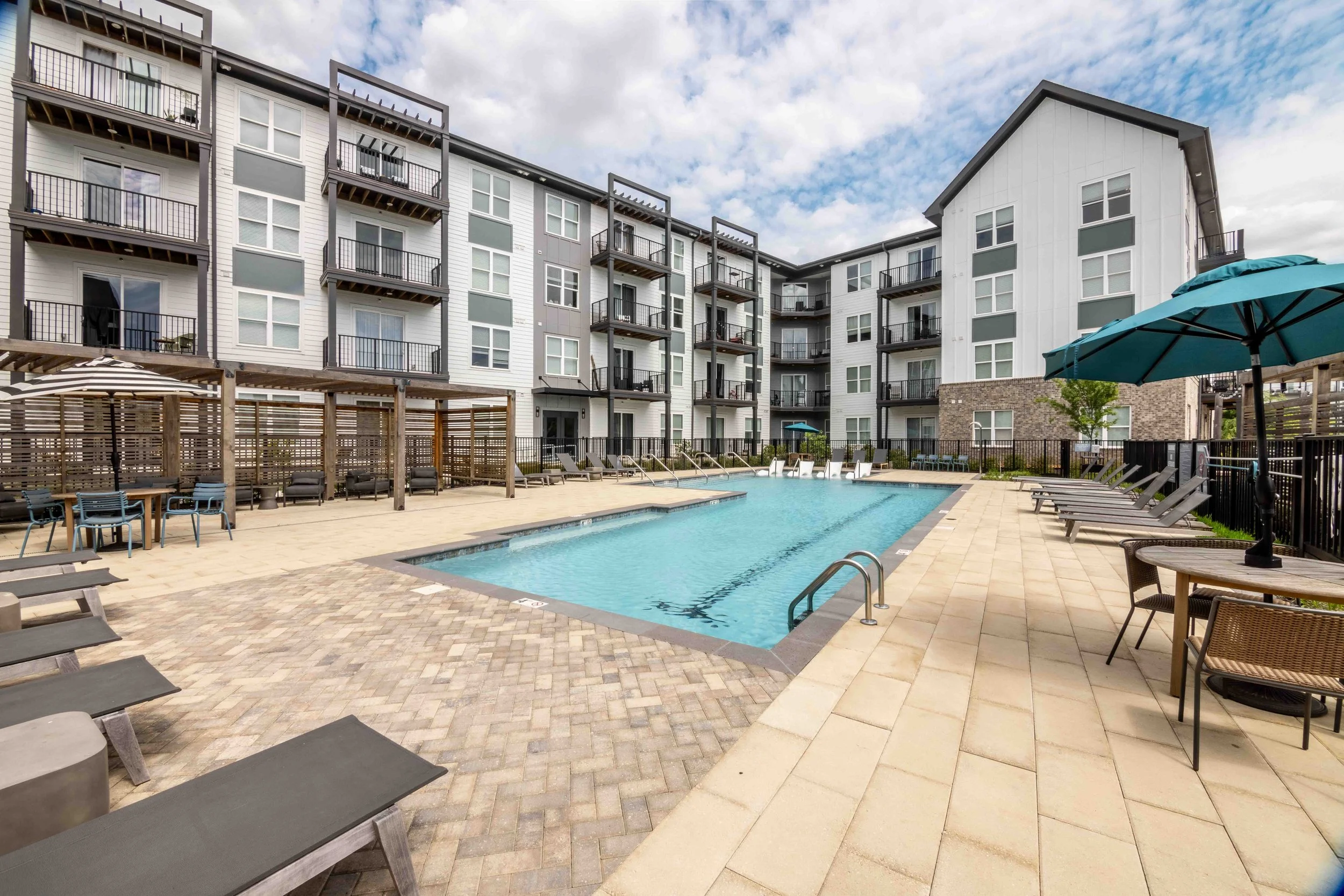 041626_The Vital at Springbrook Apartments_025.jpg