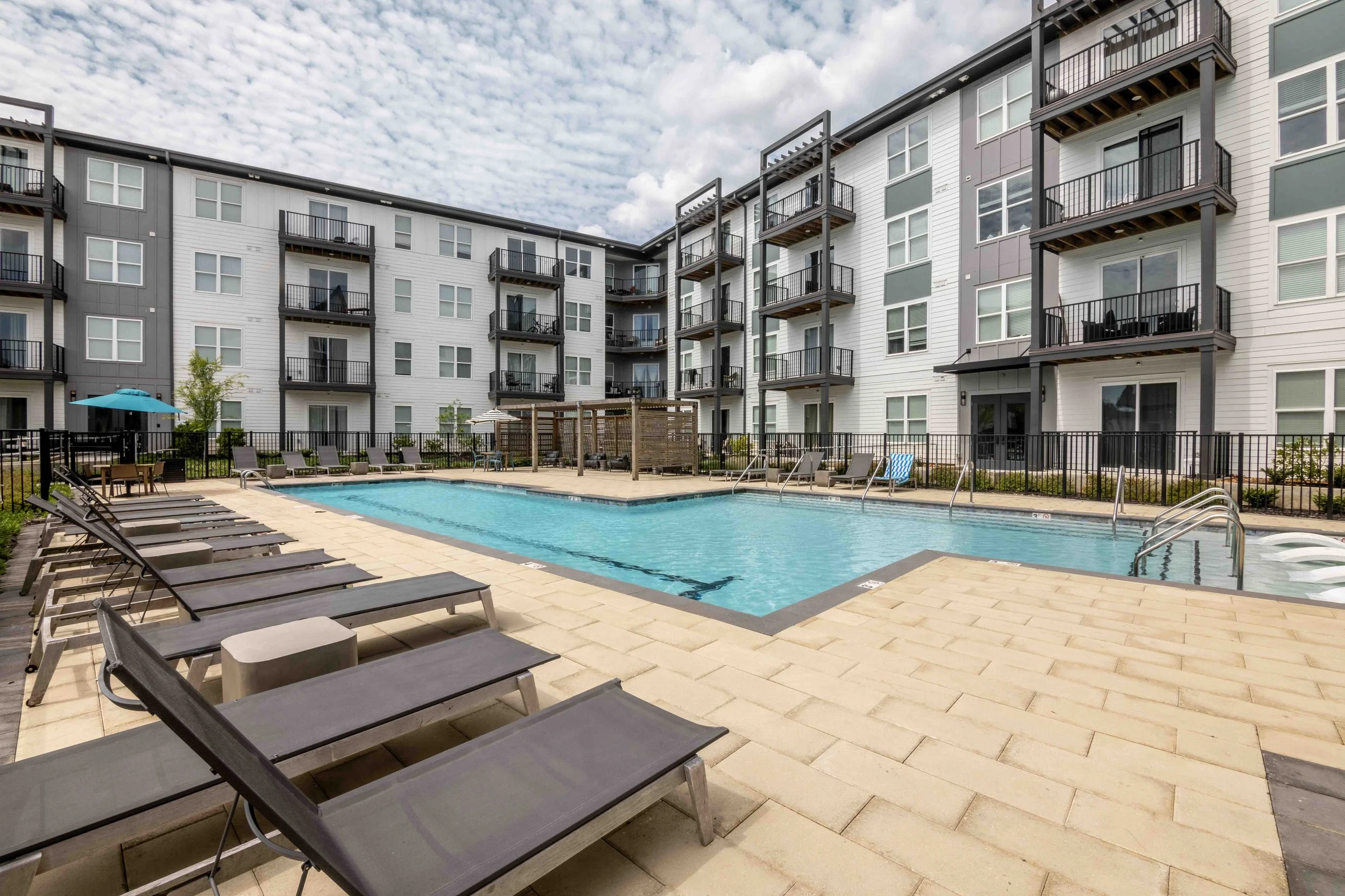 041626_The Vital at Springbrook Apartments_027.jpg