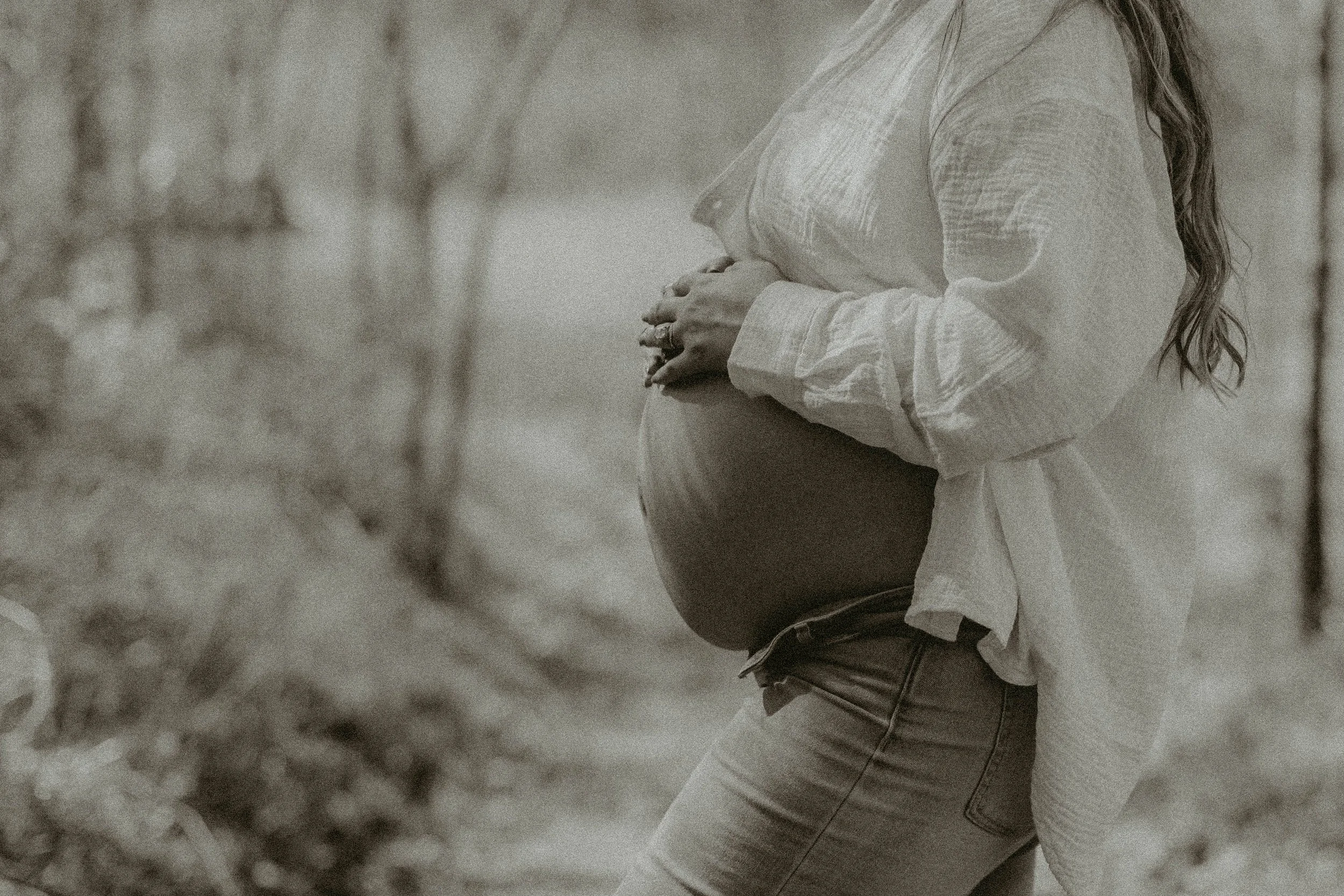 KDPV_032926_Ray Maternity Session_140.jpg