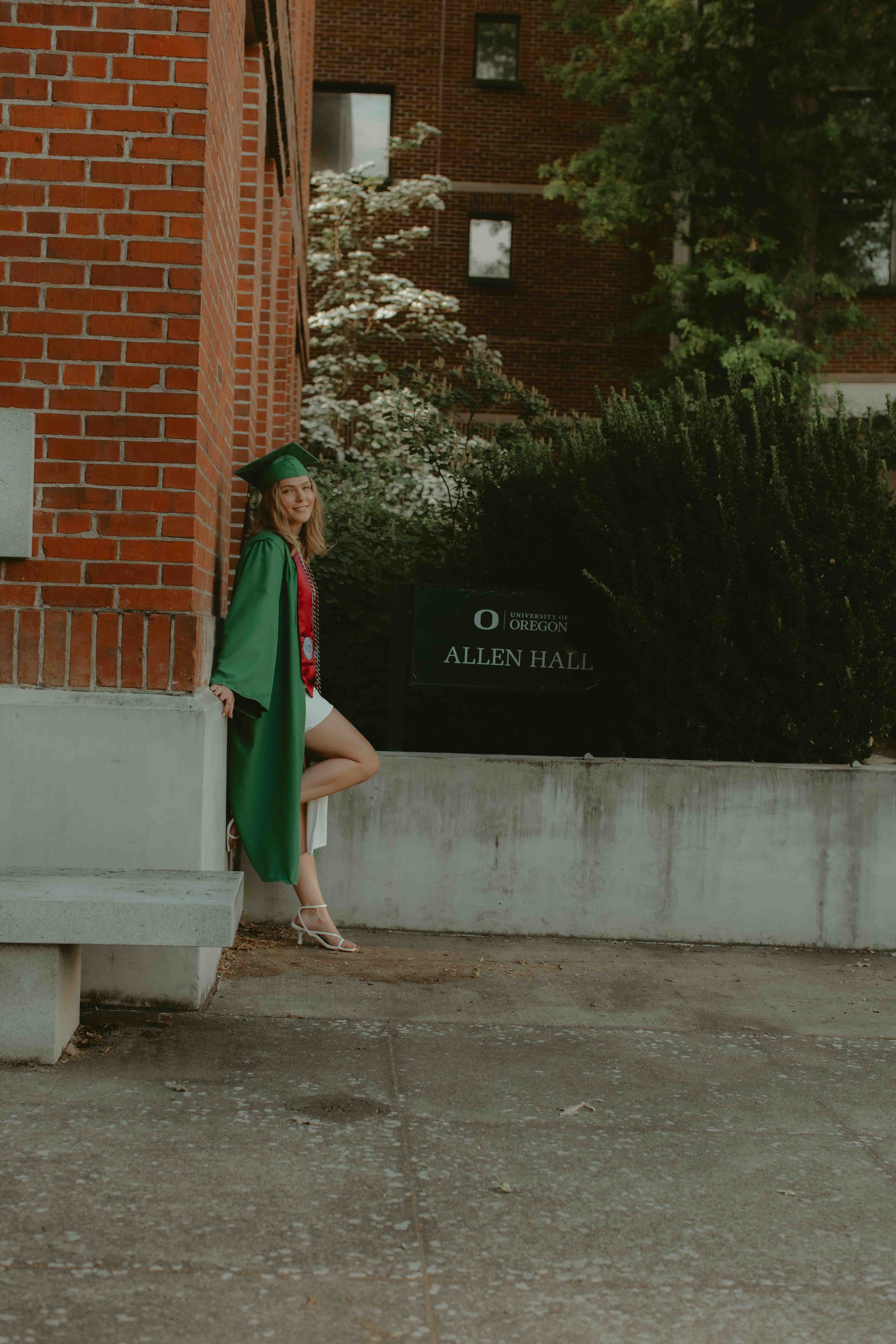 052426_Maia Rosenthal_Graduation Photos_077.jpg