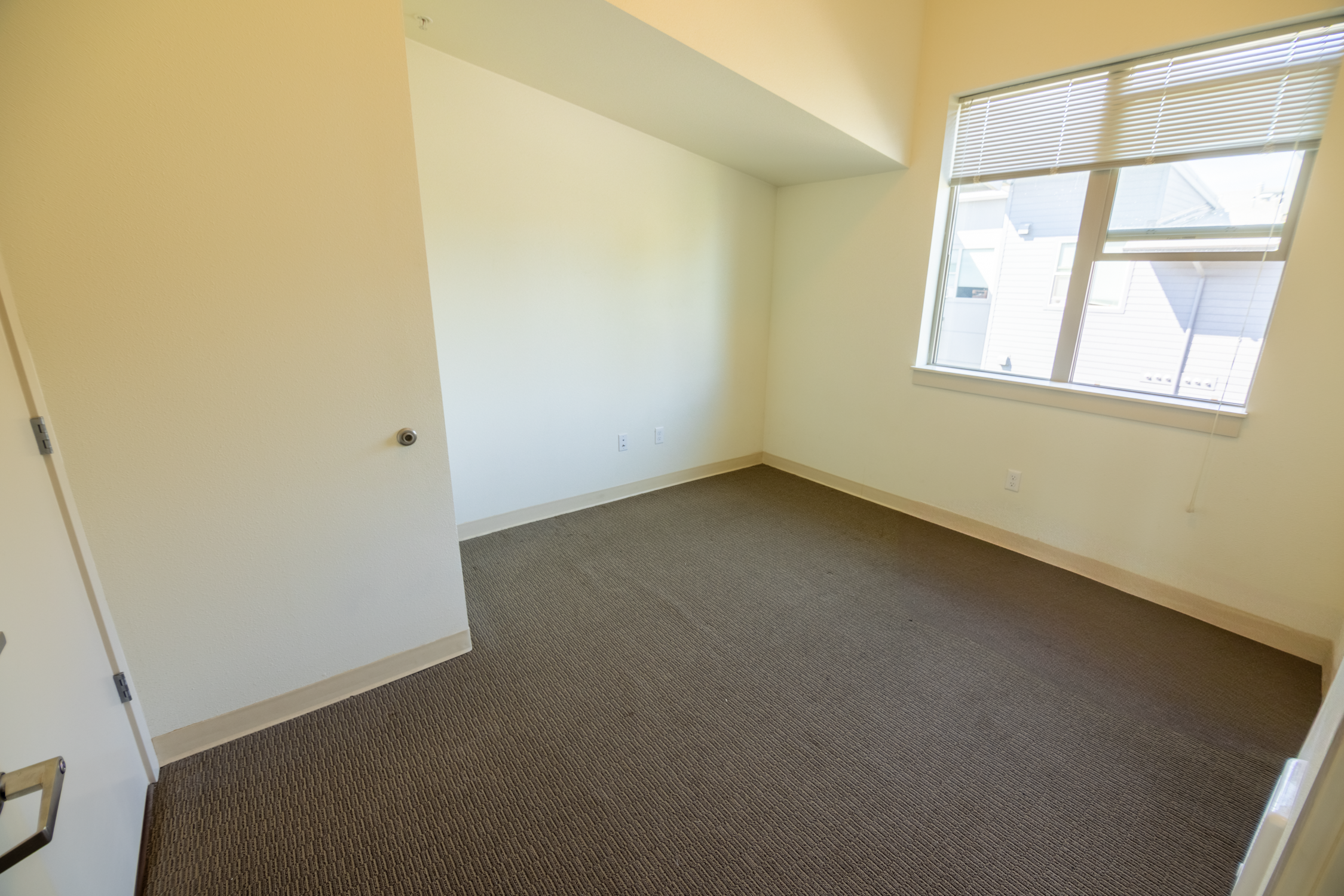 KDPV_P25_083125_Stone Bridge Apartments_Canon R5C_KD_056-HDR.png