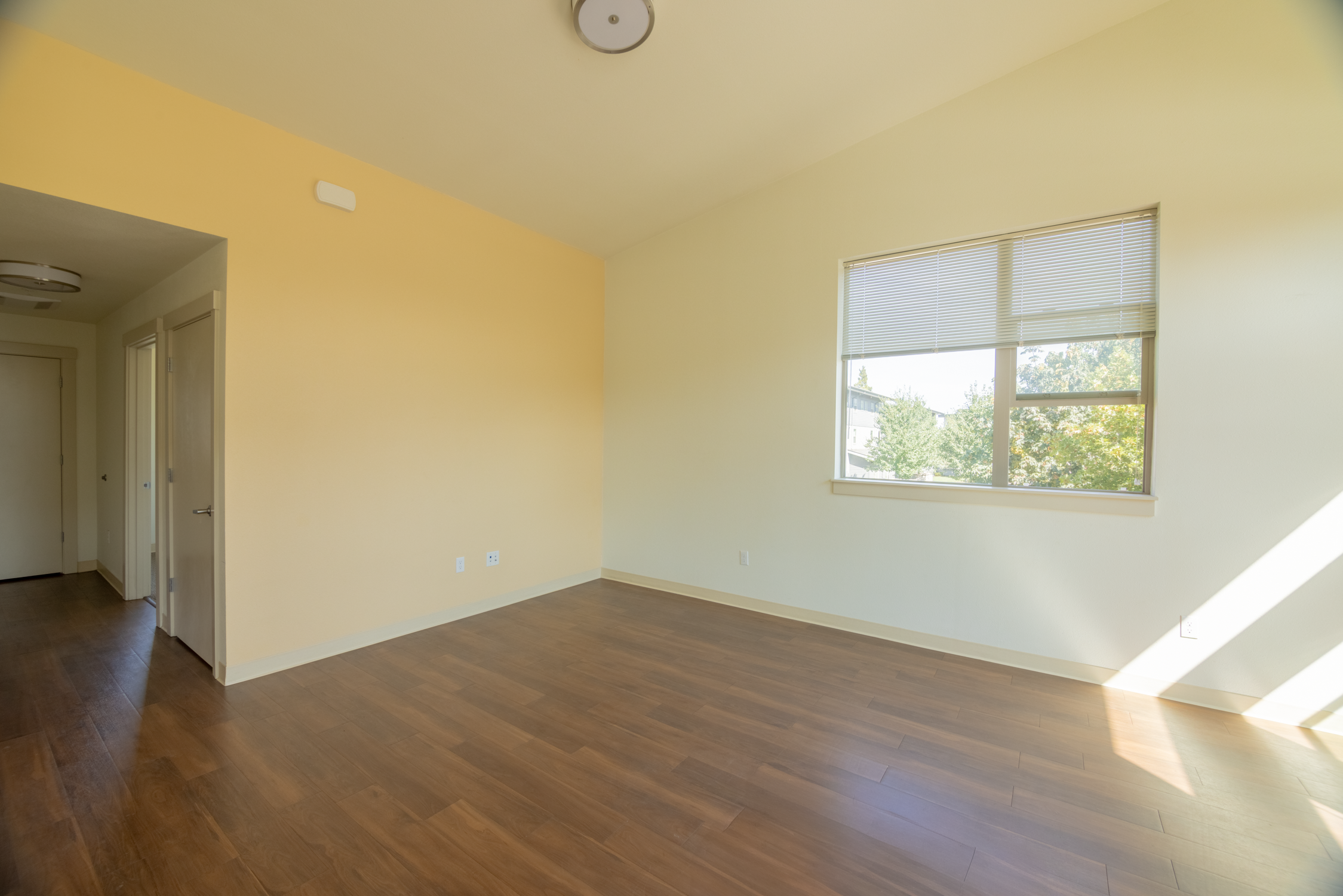 KDPV_P25_083125_Stone Bridge Apartments_Canon R5C_KD_001-HDR.png