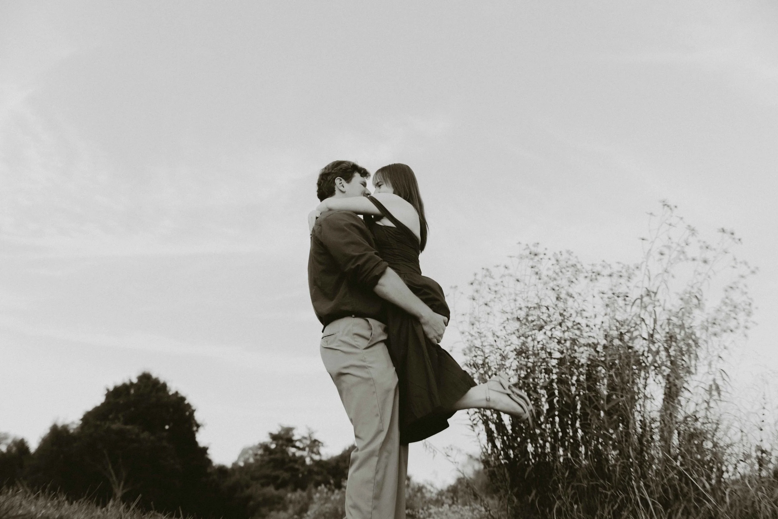 KDPV_P25_100325_Bond Engagement_Canon R5C_KD_615.jpg