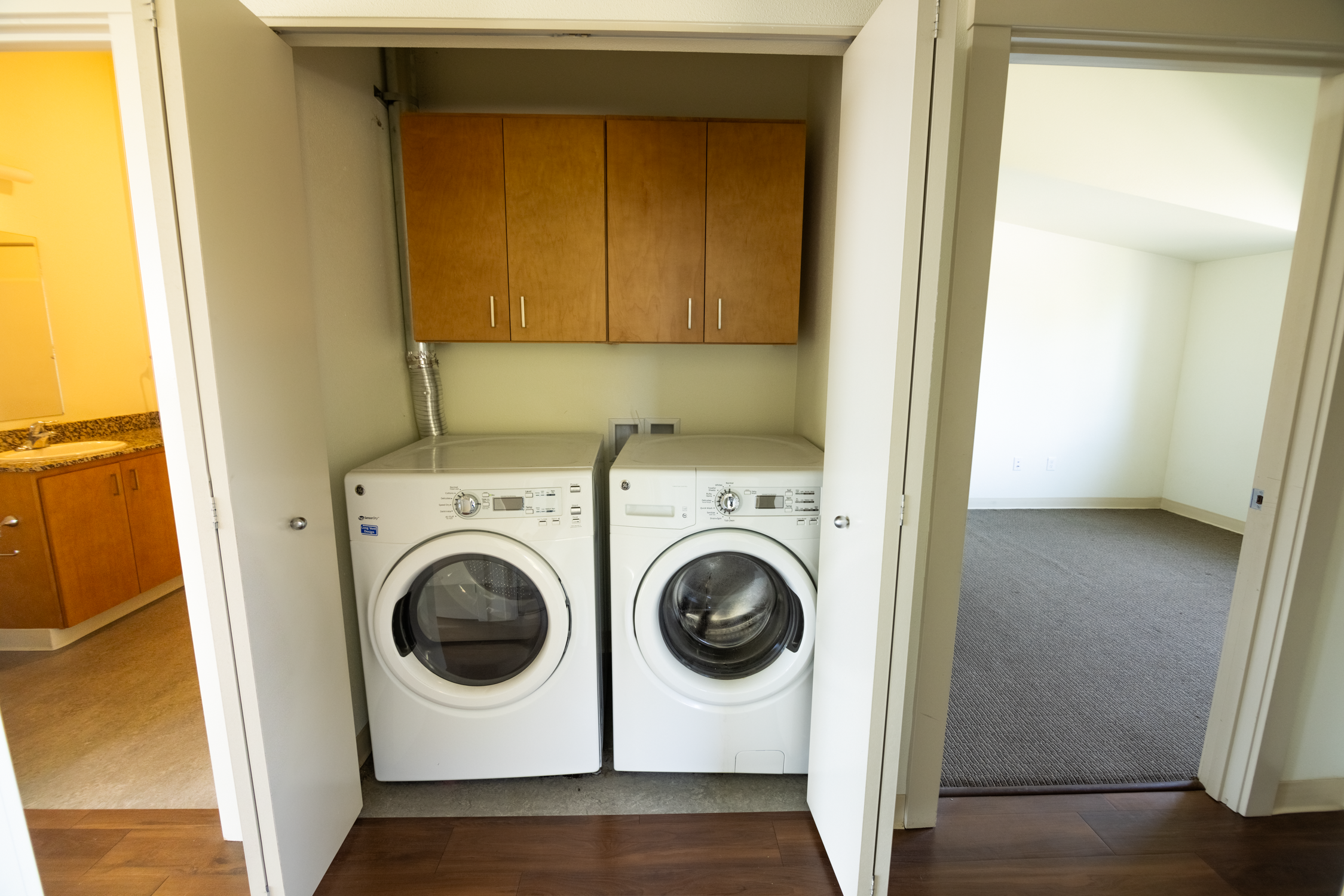 KDPV_P25_083125_Stone Bridge Apartments_Canon R5C_KD_092-HDR.png