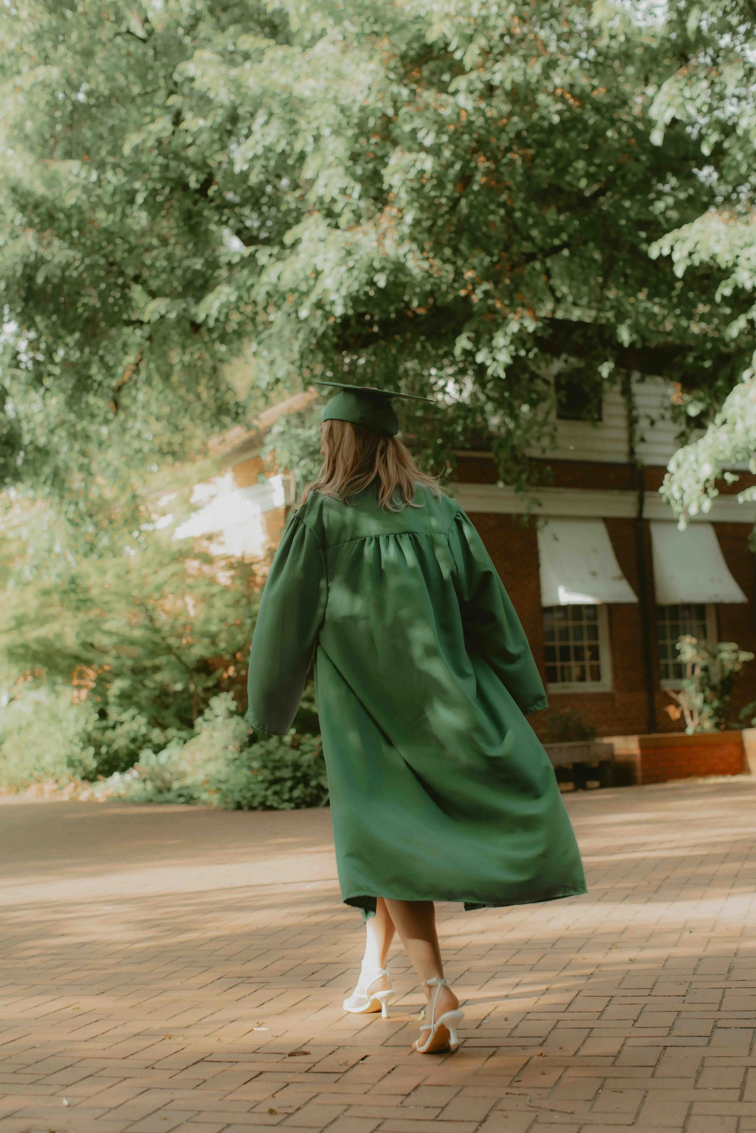 052426_Maia Rosenthal_Graduation Photos_064.jpg