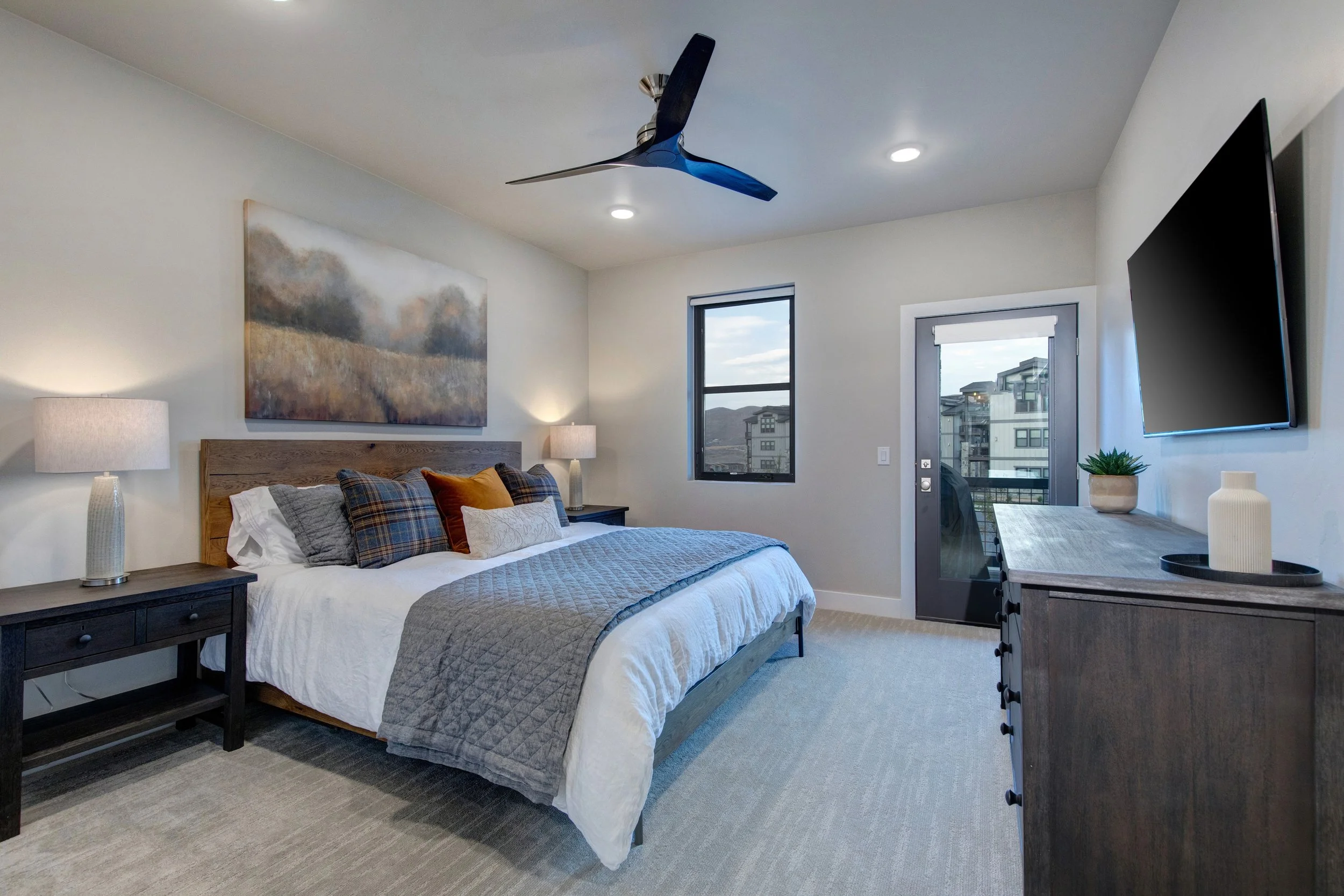 1166 helling Cir. 104_14.jpg