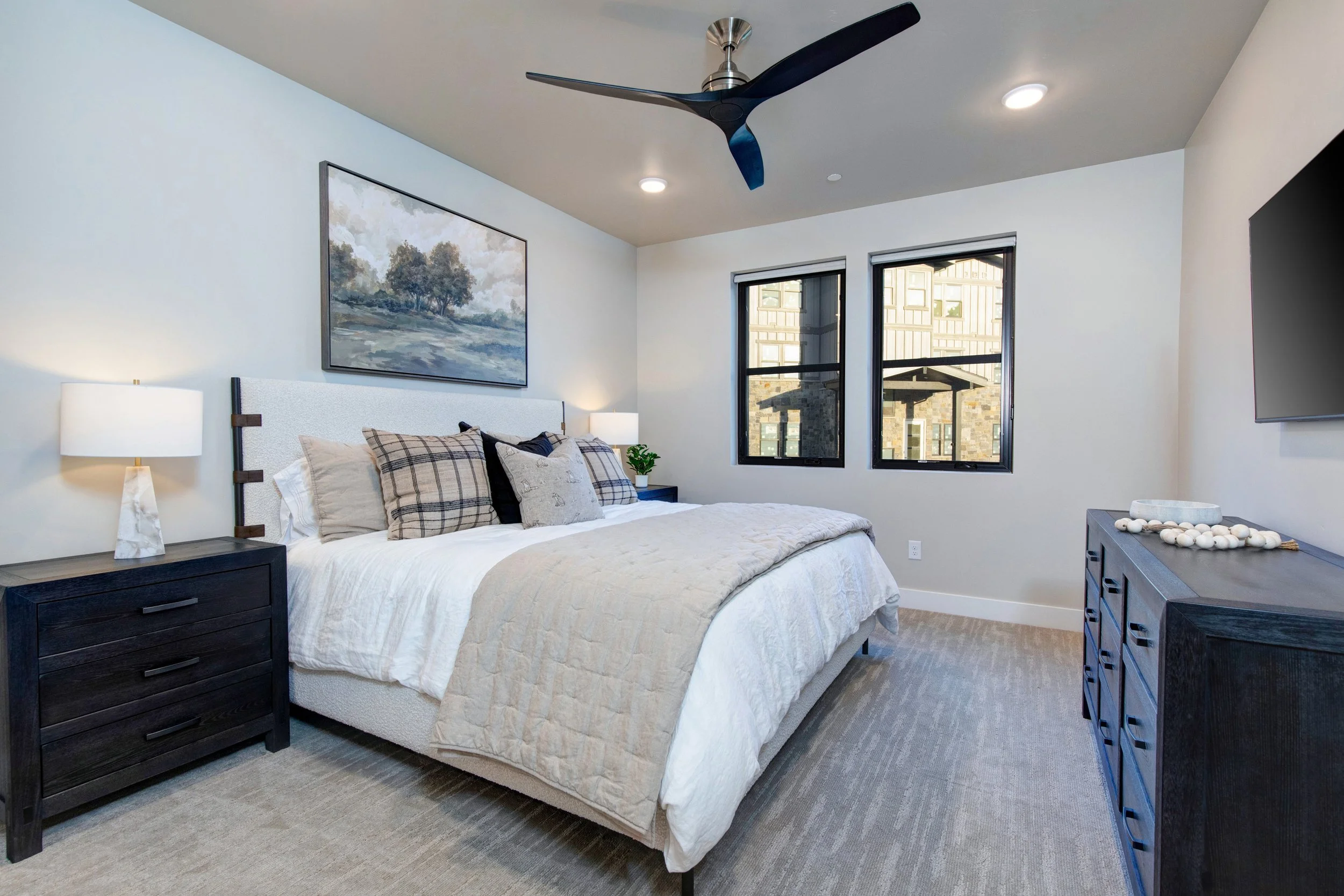 1166 helling Cir. 104_20.jpg