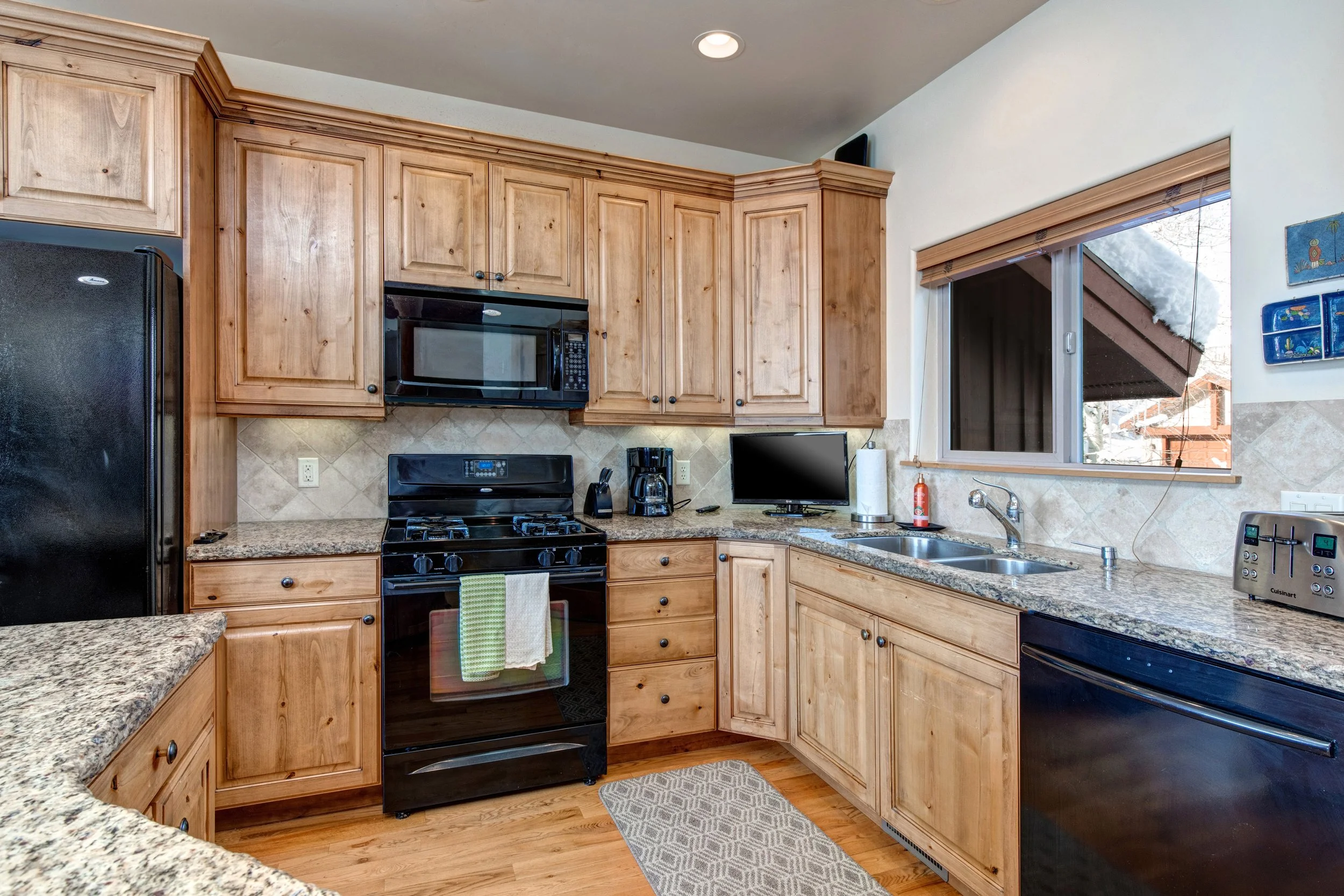 3427 W Cedar Drive_24.jpg