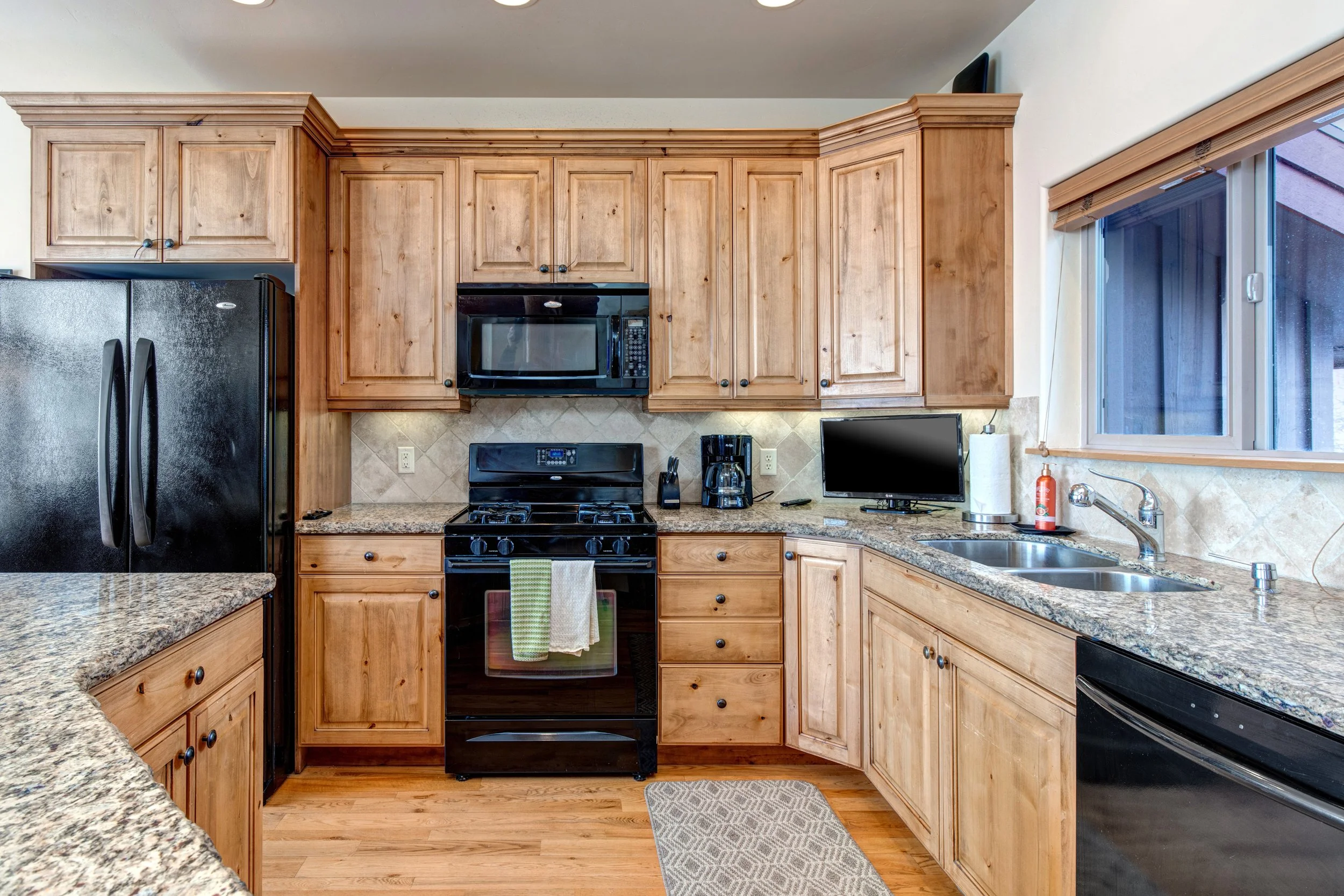 3427 W Cedar Drive_23.jpg