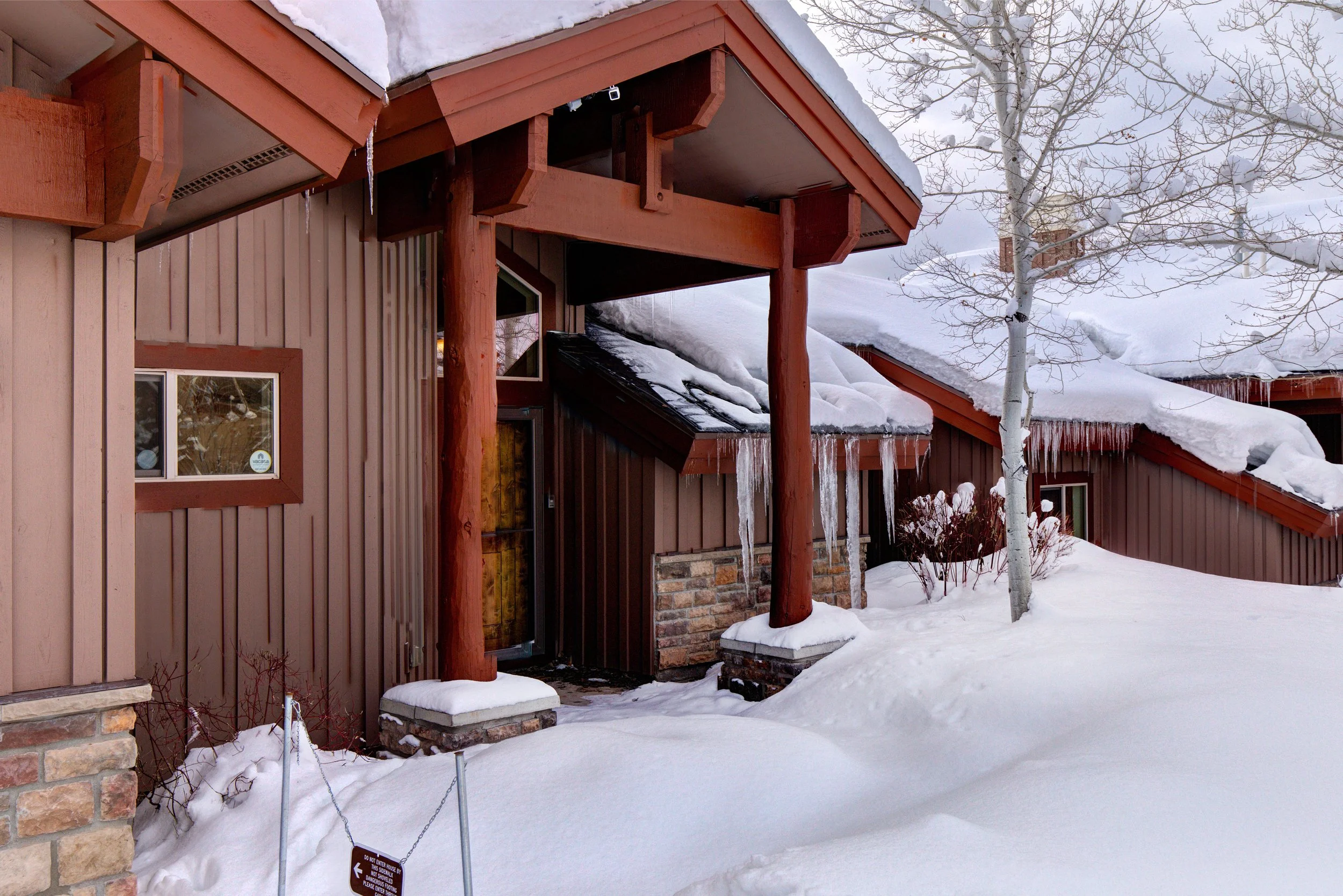 3427 W Cedar Drive_07.jpg