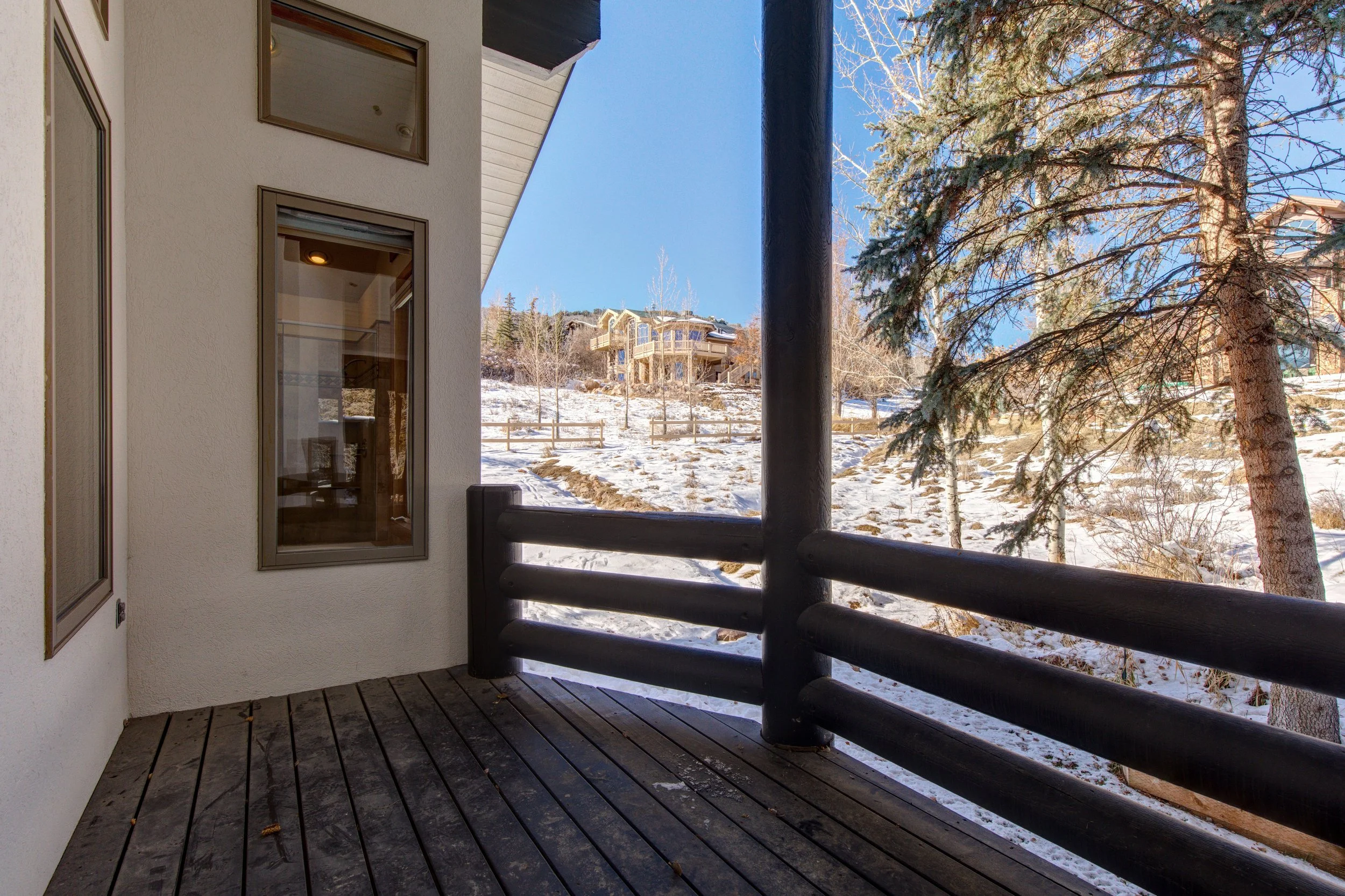 3133 Mountain Ridge Court_01.jpg