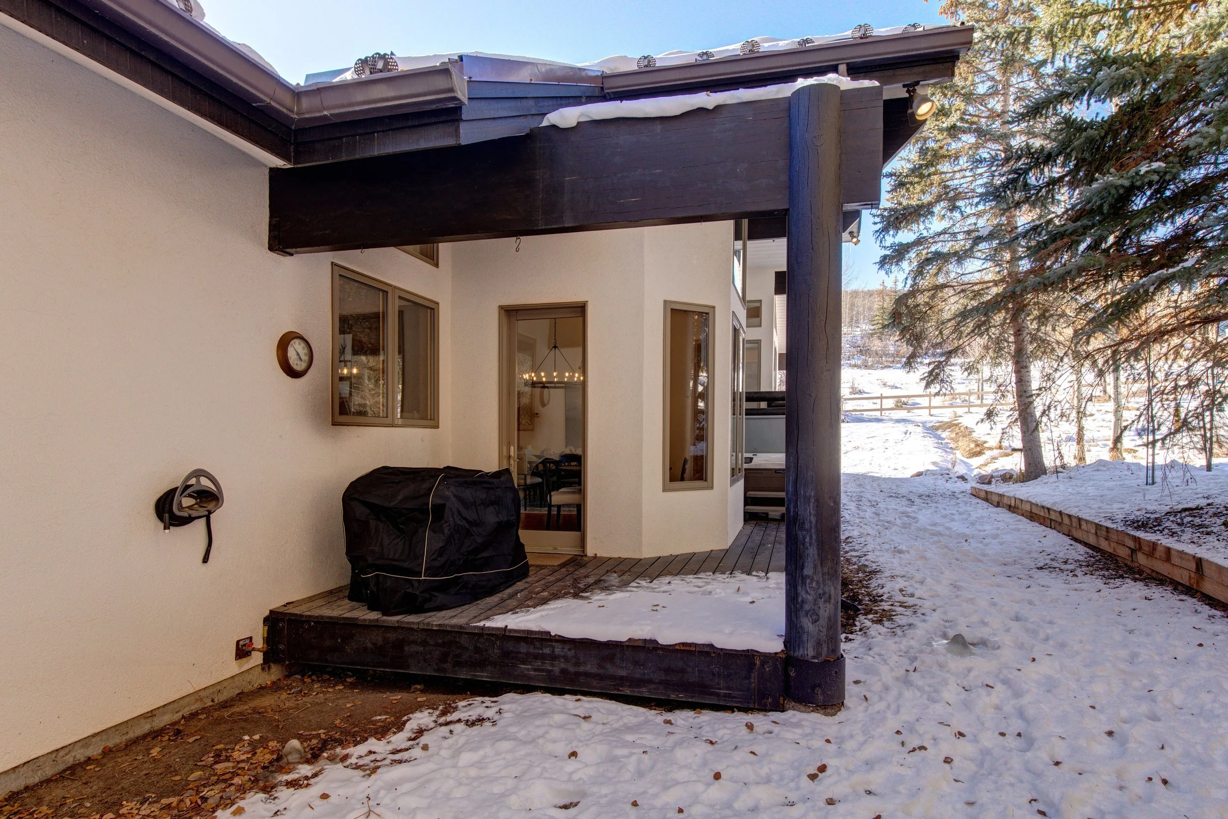 3133 Mountain Ridge Court_07.jpg