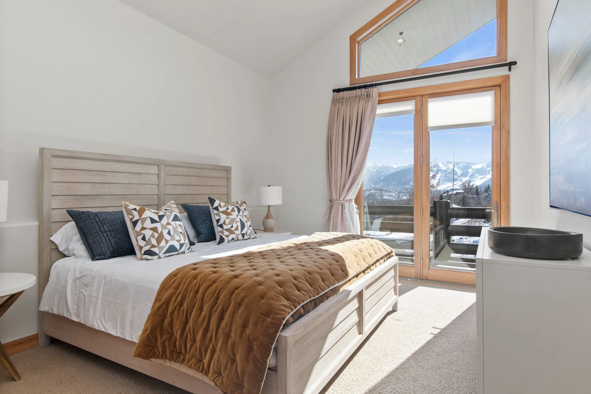 3133 Mountain Ridge Court_15.jpg
