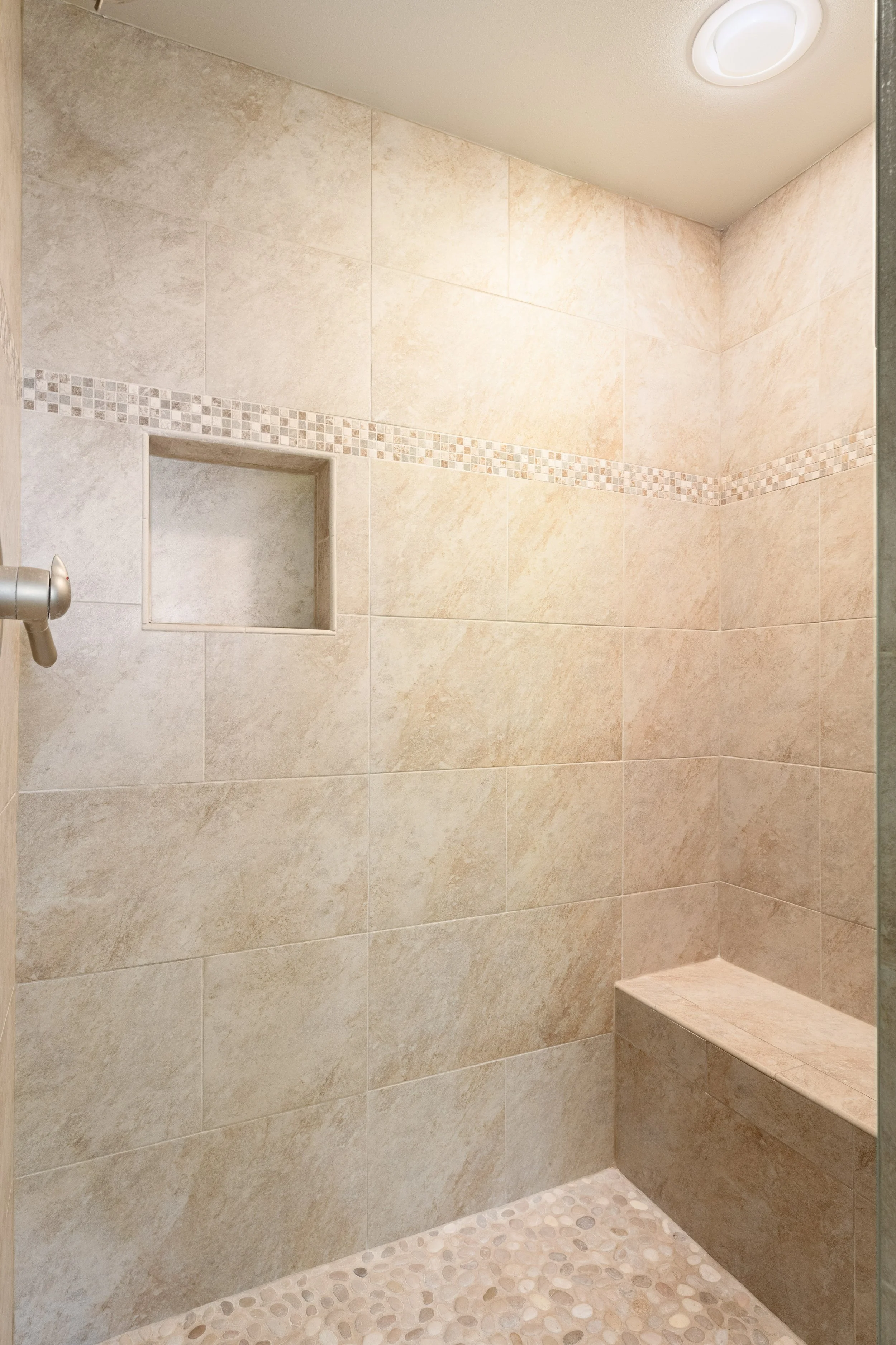 SnowberryLanePhotography-Broussard-2418-Eastpoint-VRBO-32.jpg-FULL.JPG