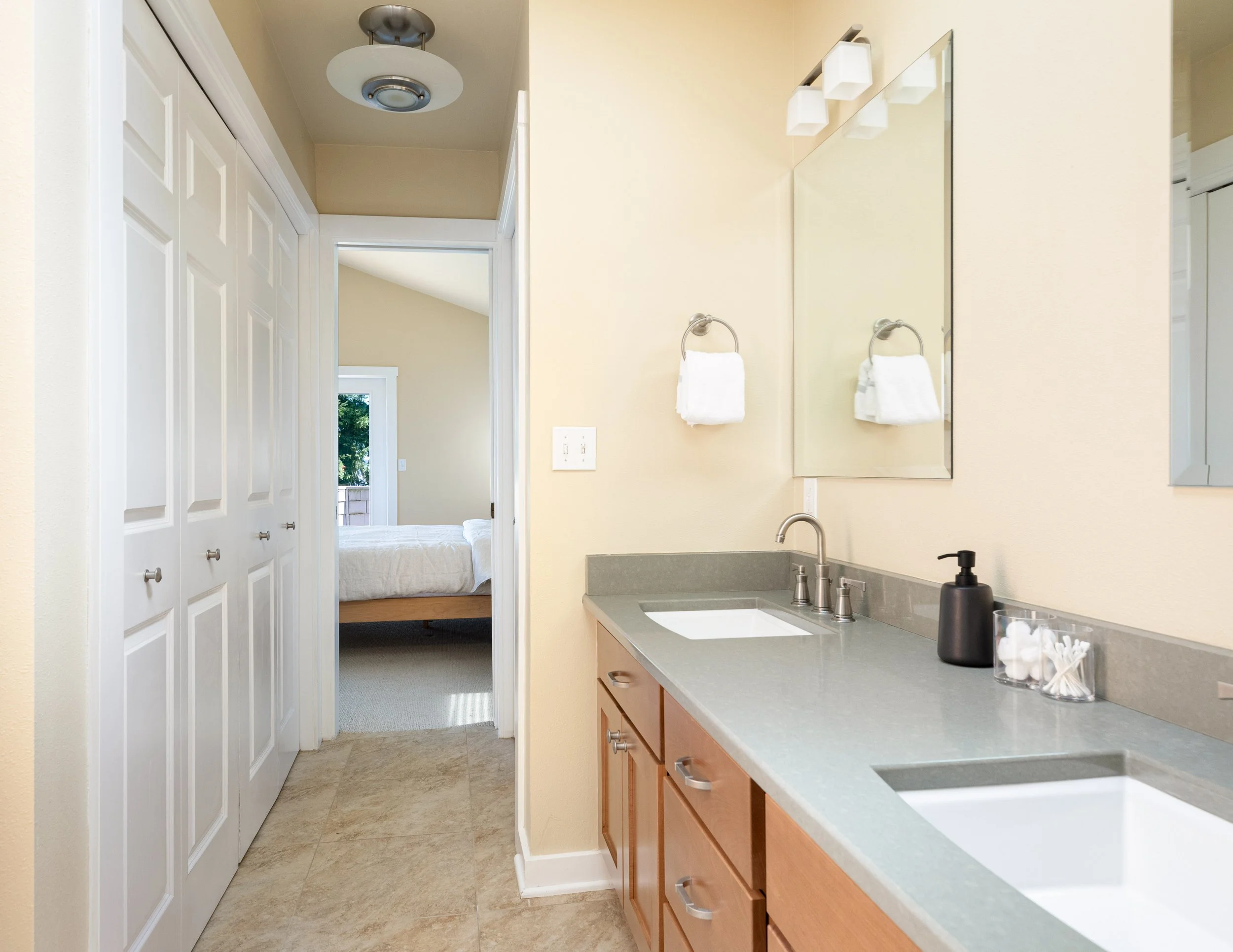 SnowberryLanePhotography-Broussard-2418-Eastpoint-VRBO-41.jpg-FULL.JPG