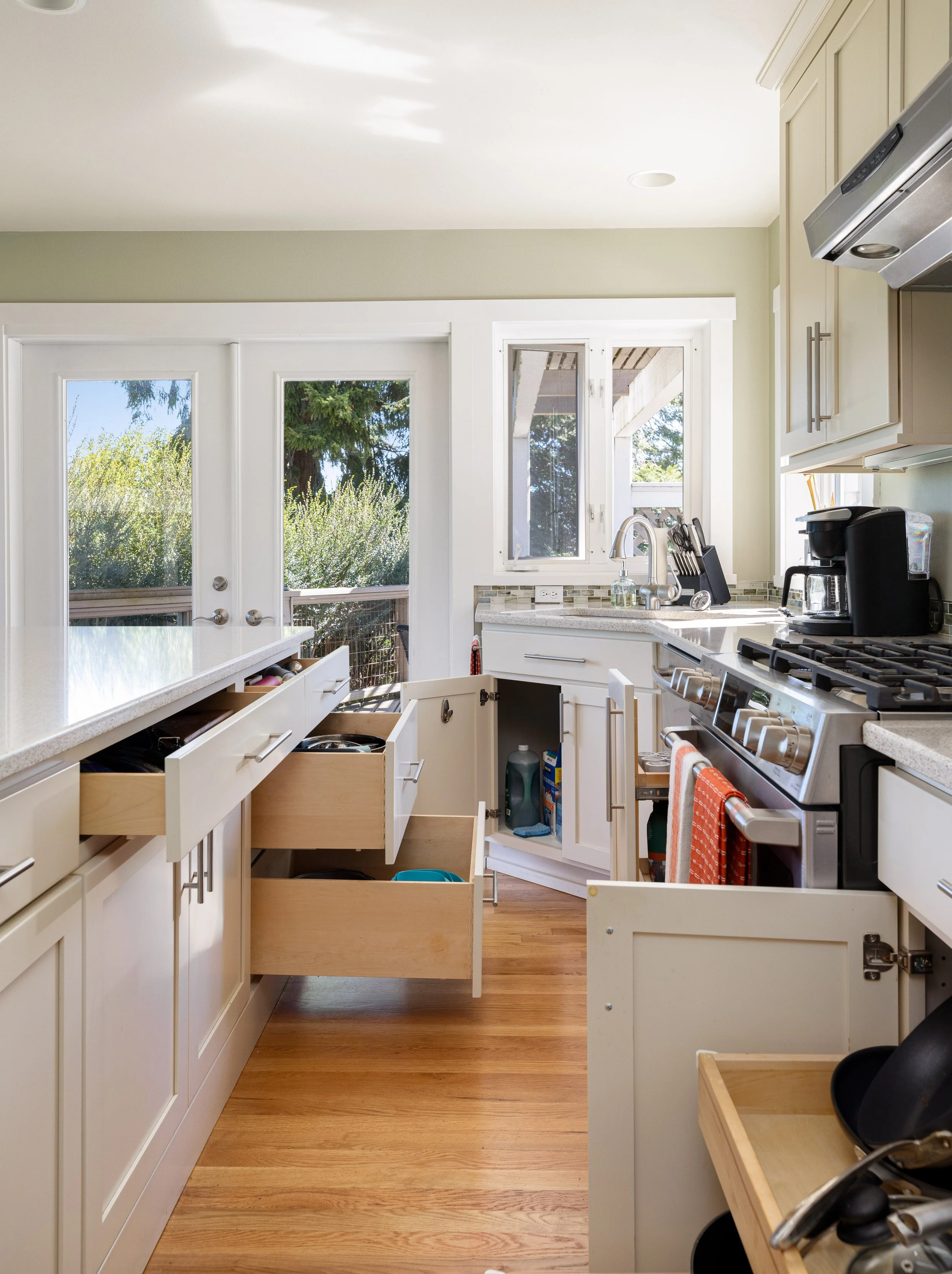 SnowberryLanePhotography-Broussard-2418-Eastpoint-VRBO-4.jpg-FULL.JPG