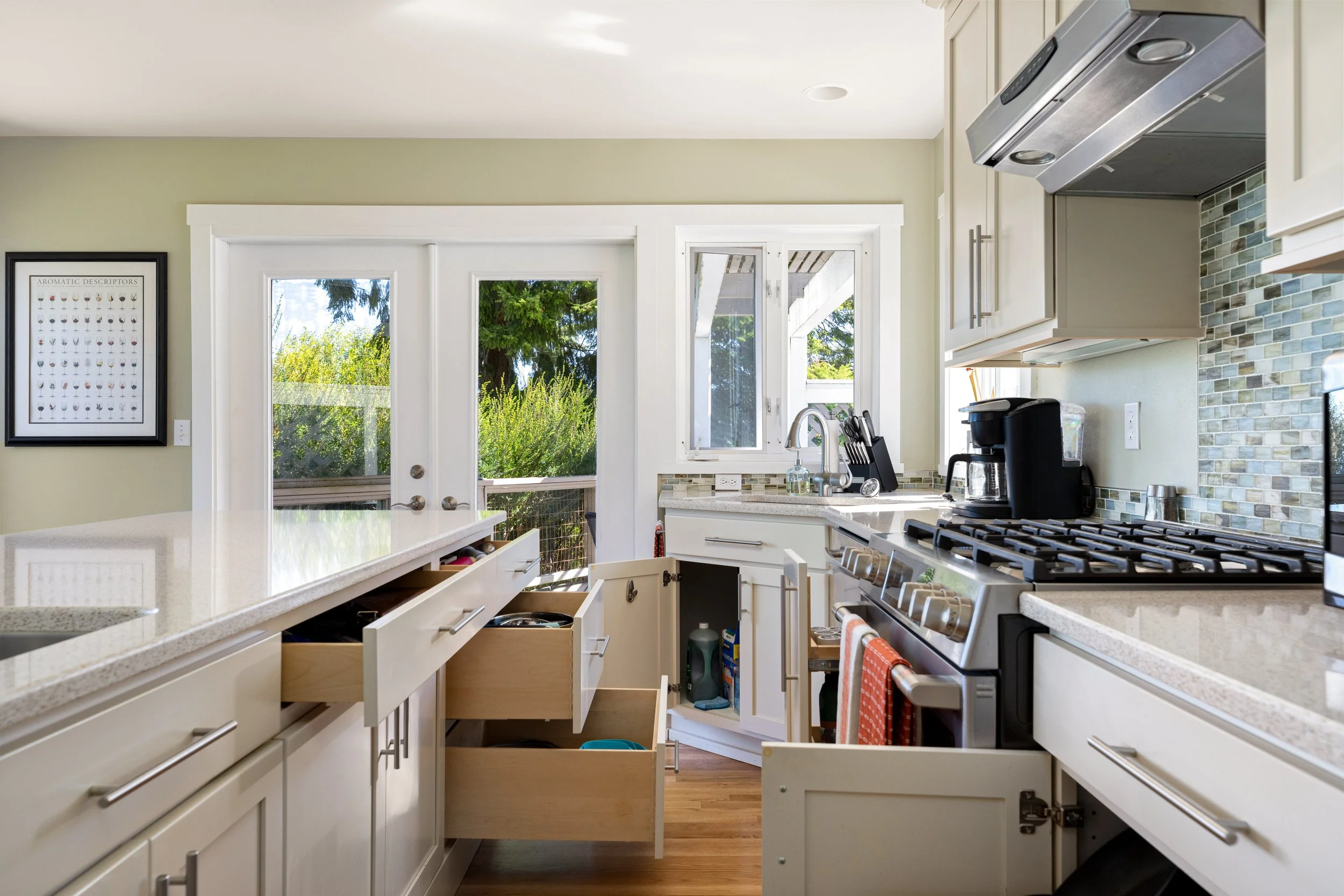 SnowberryLanePhotography-Broussard-2418-Eastpoint-VRBO-3.jpg-FULL.JPG