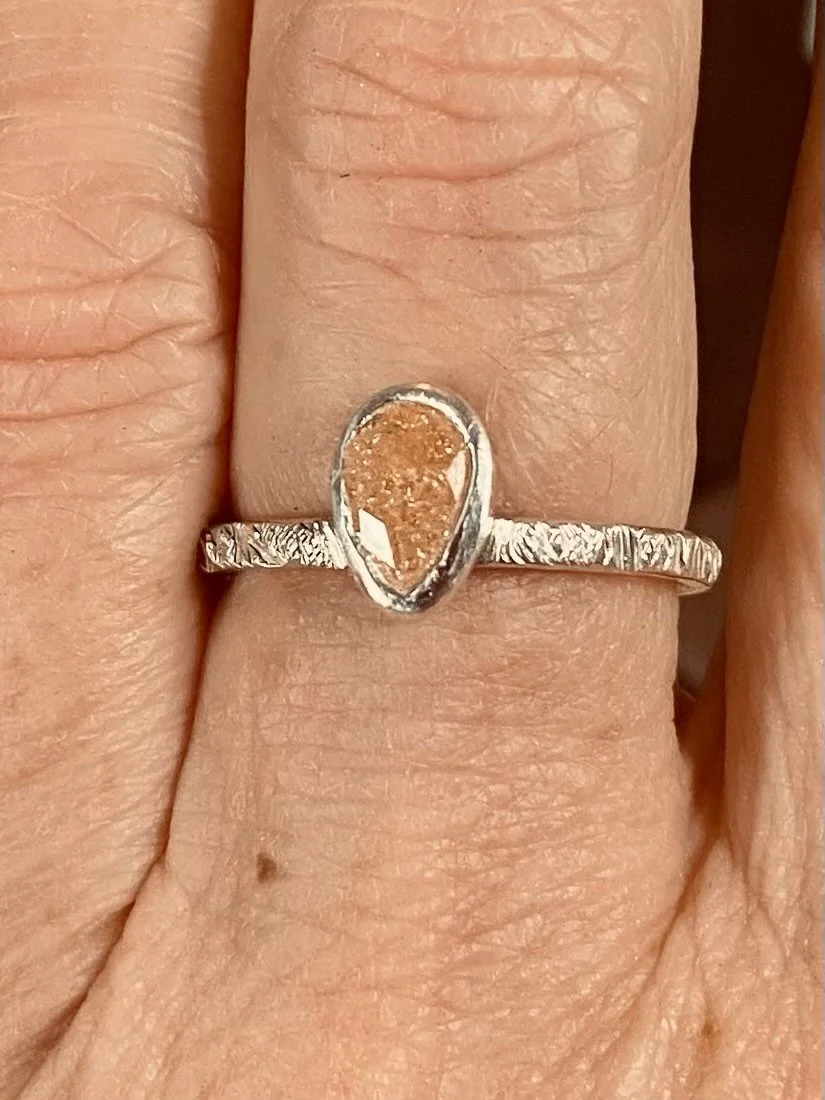 Happy Sunday, all!
I&rsquo;m back at it creating new rings, and I&rsquo;m just starting to work on a batch of Northern-themed pieces&mdash;stay tuned!
In the meantime, check out this rustic gem. 💛

#handmadejewelry #northerninspired #ringsofthenorth