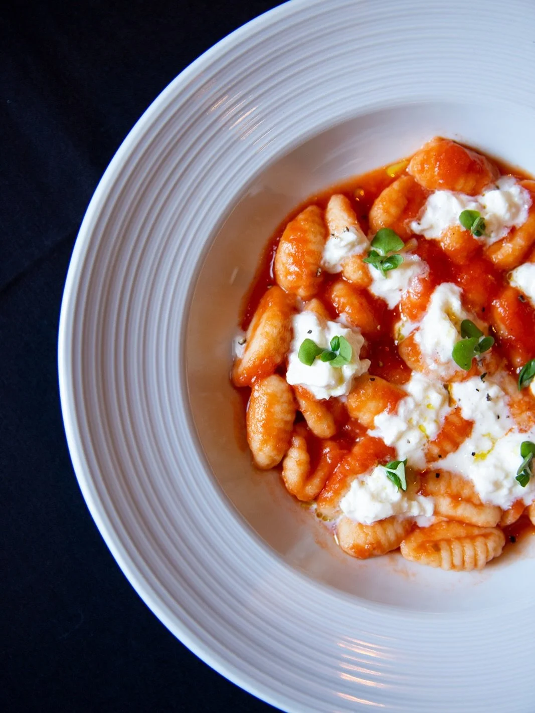 Soft gnocchi, bright tomato, and creamy burrata 🤍🍝
𝗚𝗻𝗼𝗰𝗰𝗵𝗶 𝗮𝗹 𝗣𝗼𝗺𝗼𝗱𝗼𝗿𝗼 𝗲 𝗕𝘂𝗿𝗿𝗮𝘁𝗮, the perfect comfort dish.

⏰ Tue&ndash;Sun 4:30 PM opening &bull; Last seating 9 PM (Fri&ndash;Sat 10 PM).

For indoor dining or dining patio