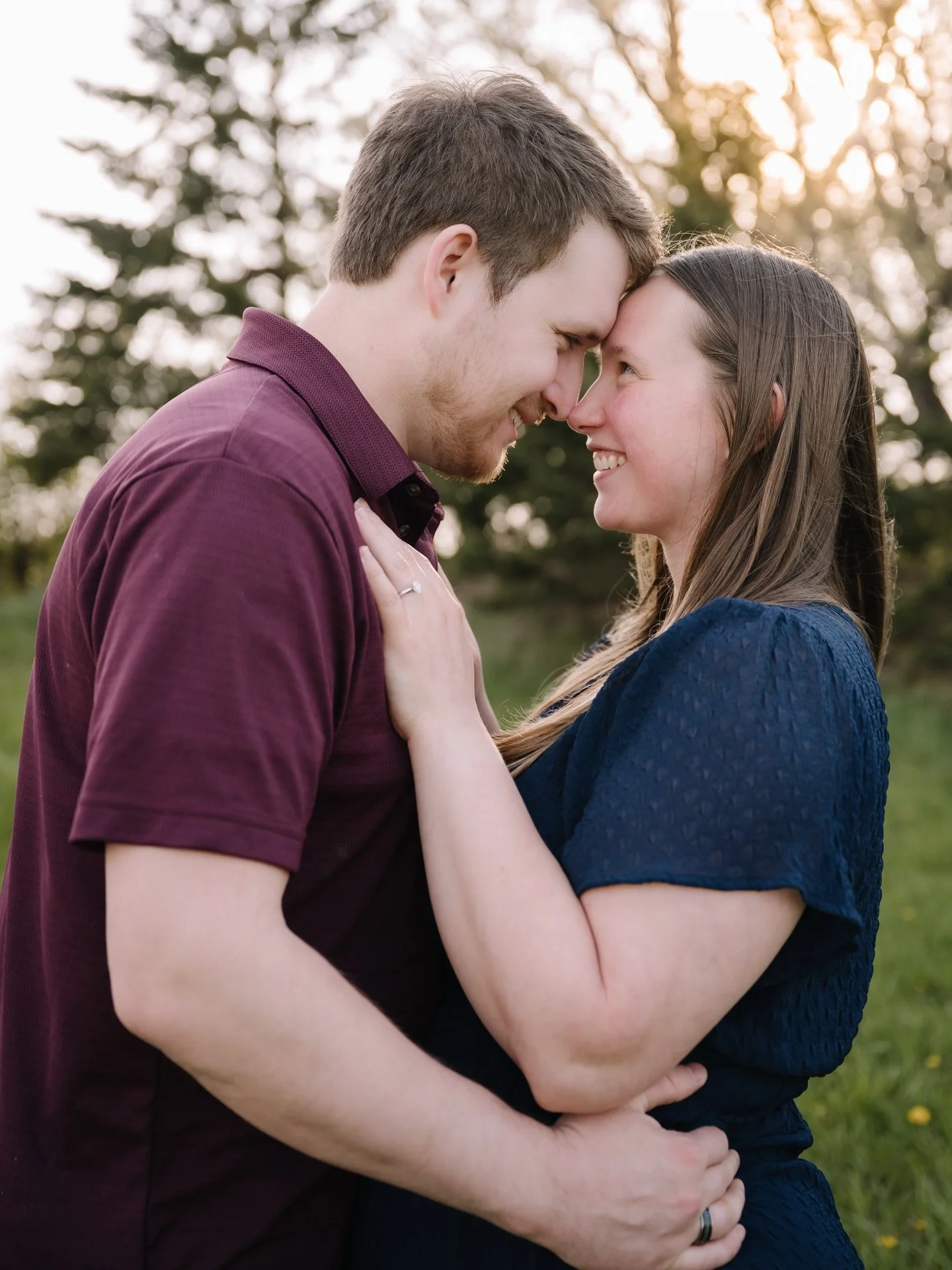 From &lsquo;YES!&rsquo; 👉 To &lsquo;I Do&rsquo;
That&rsquo;s what I do 😉

Maxfield 8 | 30 | 25

🍎 Every detail spoke of love and remembrance, every moment felt timeless 💍

#austinmnphotographer #austinmnweddings #austinmnweddingphotographer #aust