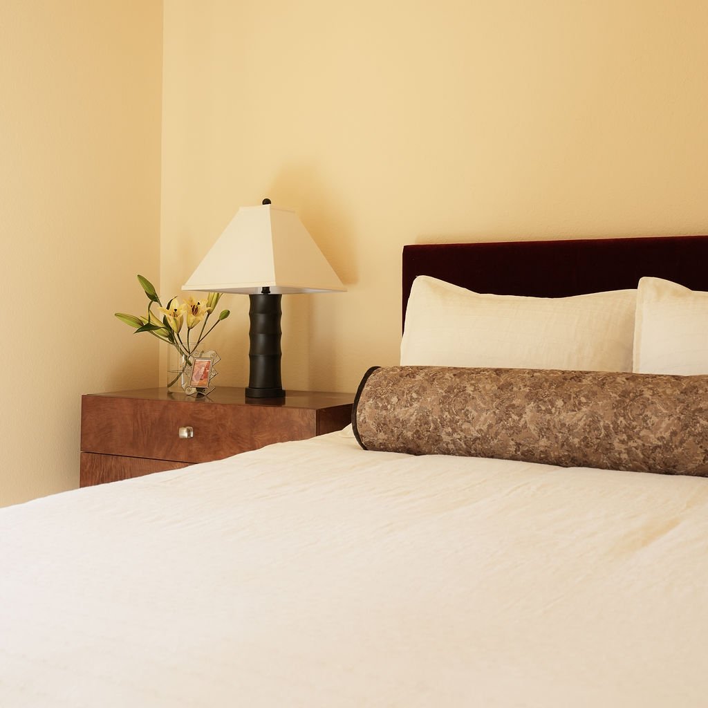 OIS_ErinKennedy_SilleStudio_GuestBedroomAfter-11 (1).jpg