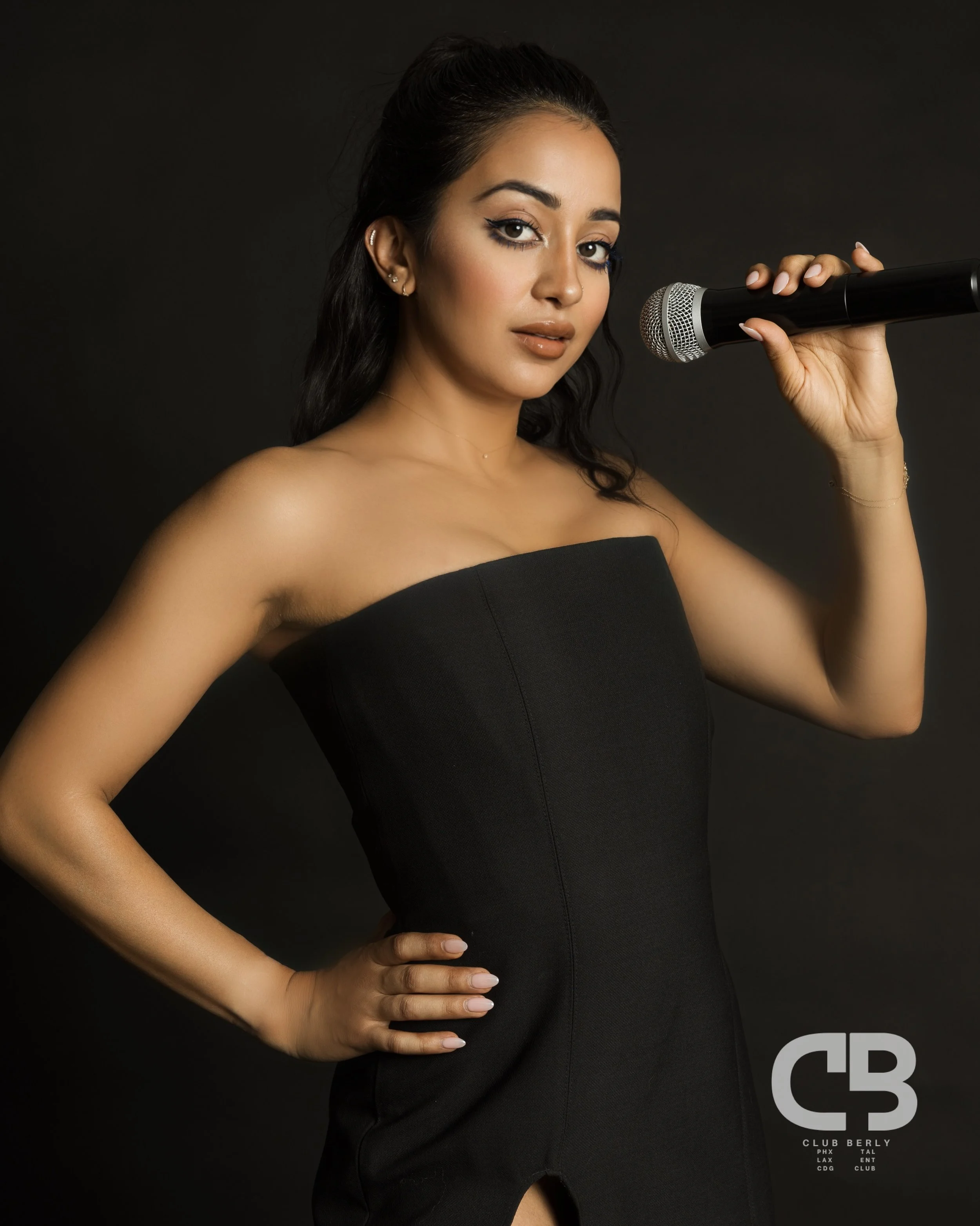 NISHA KATARIA TRIO - LOBBY BAR