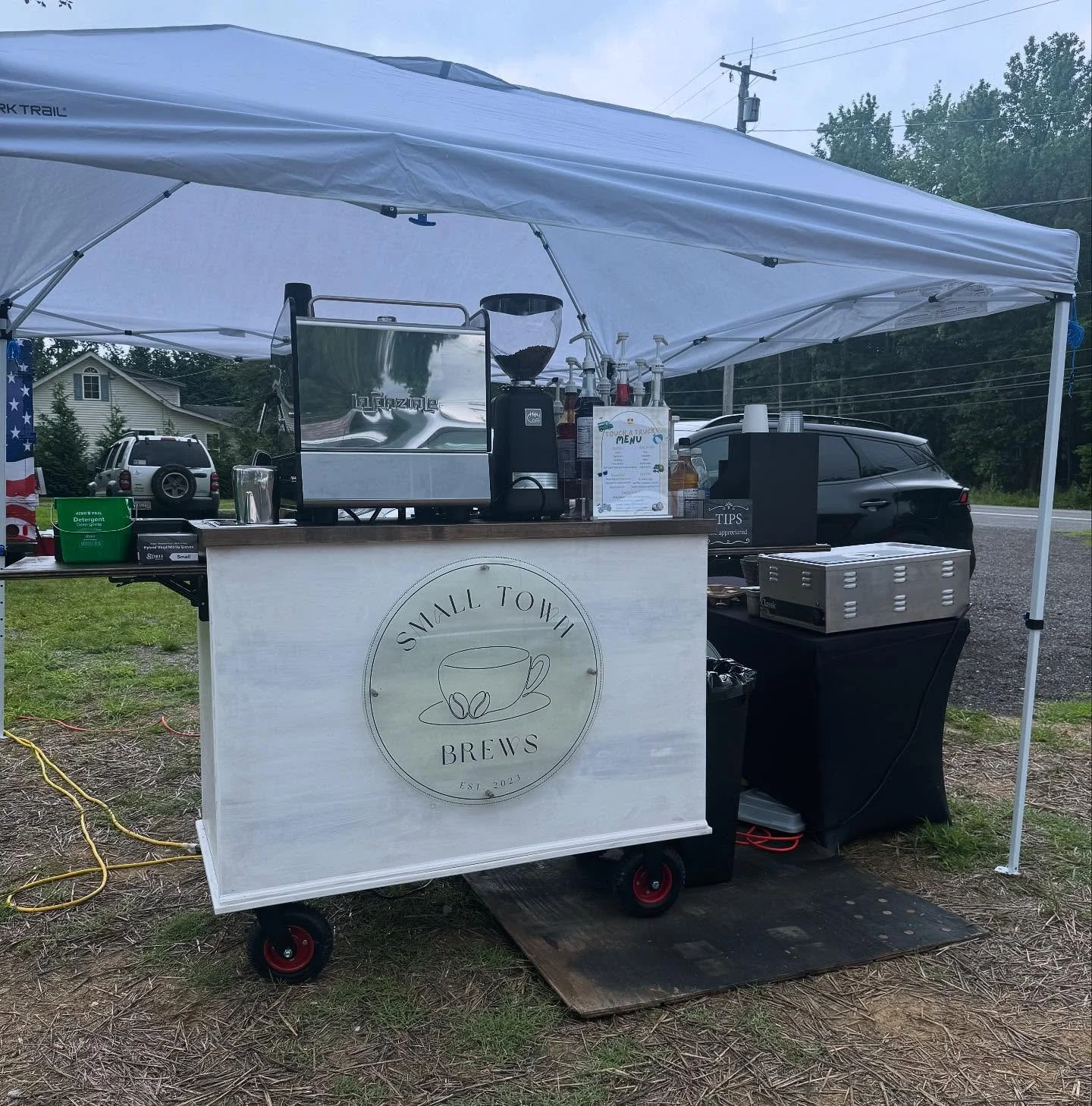 We are in Shadyside again at Pop E&rsquo;s Market with our coffee cart! 

We have a few breakfast items and some of our most popular drinks! Come see us and show us how much you love it when we&rsquo;re in Shady Side!