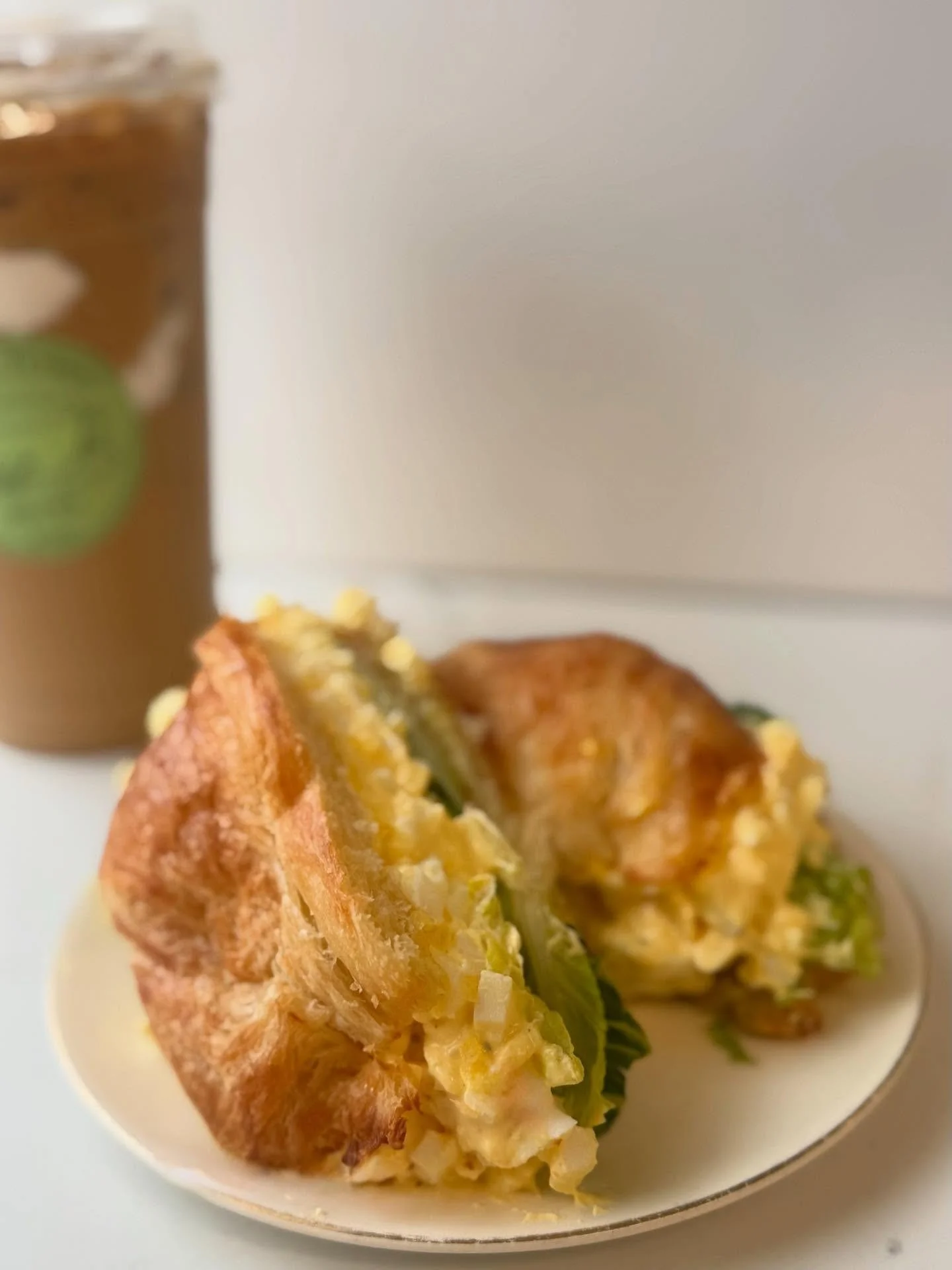 Say hello to your new lunch favorite! 

Our Egg Salad Sandwich is packed with creamy, flavorful egg salad, crisp lettuce, and juicy tomatoes if you choose&mdash;all nestled in a buttery, flaky croissant, or any of are other breads options. 🥚🥐

It&r
