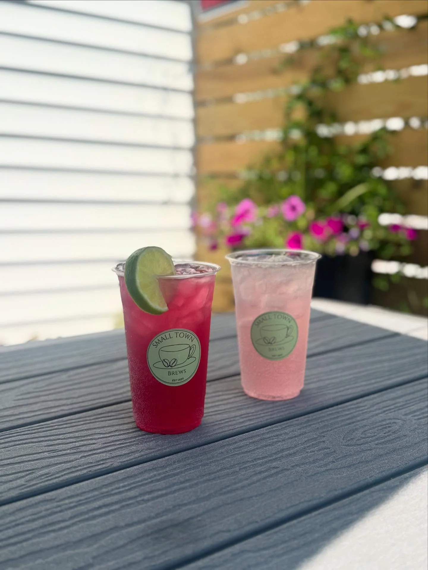 ☀️Summer might be winding down, but we&rsquo;re holding on to every last sip of sunshine here at Small Town Brews! These refreshing final summer beverages are fruity, fizzy, and everything we love about warm days on the patio. 🌻

Because honestly&he