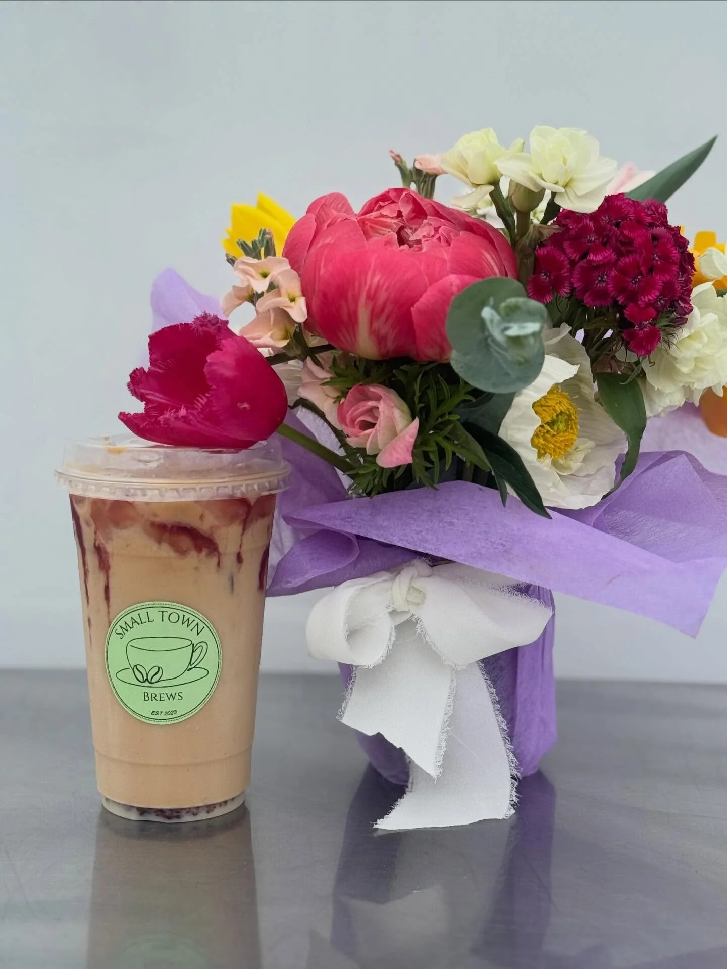 💘 Valentine&rsquo;s Pre-Orders Are LIVE! 💘
Make Valentine&rsquo;s extra sweet with our special bundles, including a mini bouquet of farm-fresh tulips and a 20oz drink of your choice ☕🌷

Pre-orders should be scheduled by Tuesday, February 10th for 