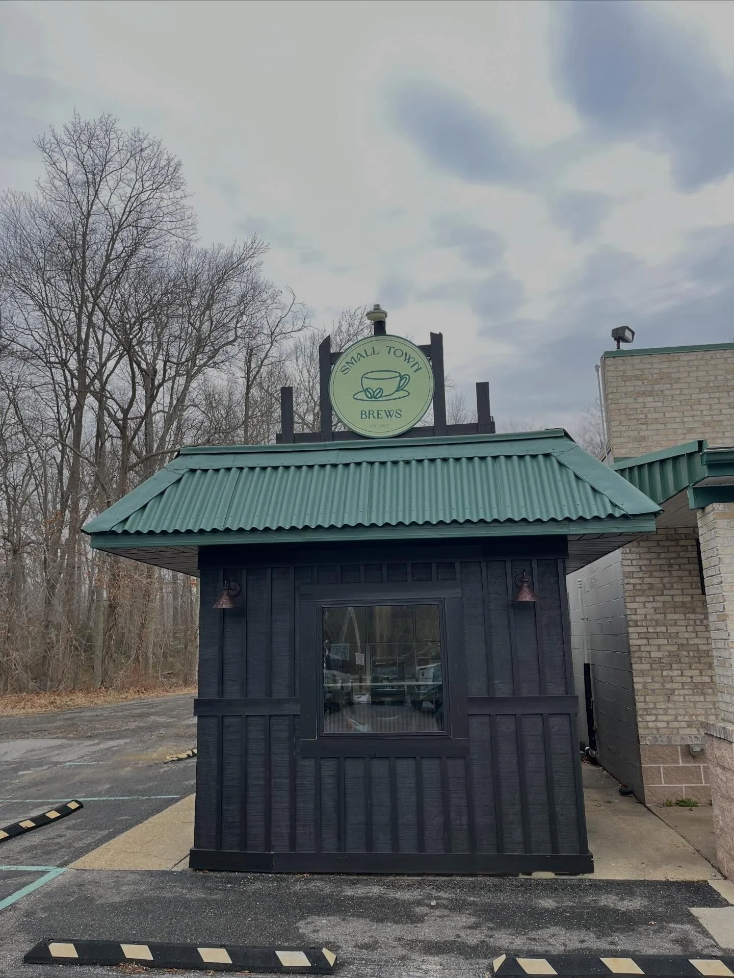 We&rsquo;ve been working behind the scenes&hellip; and it&rsquo;s finally time to share 🤍

Small Town Brews is opening another location! ☕✨

What started as a dream has continued to grow because of this amazing community, and we couldn&rsquo;t be mo