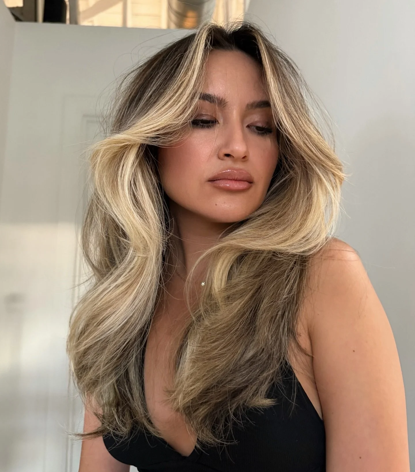 Quintessential California beach blonde🌊🌴☀️

Soft, sunlit dimension that feels effortless.
DM &ldquo;BLONDE&rdquo; if this is your summer color.

Booking is available via website

Jordangabe.com

#jordangabeeee #beachyhair #hairgoals #hairporn