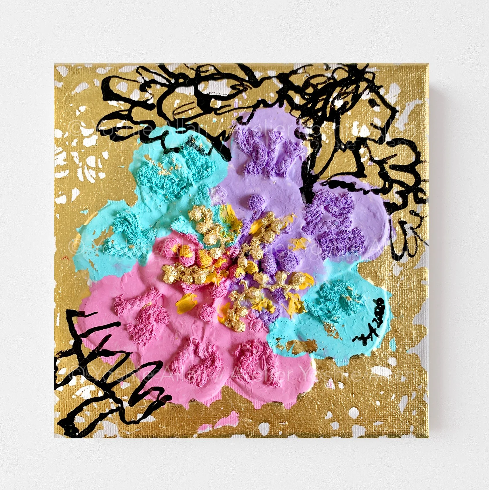 Angel Inside Me 「わたしの中の天使」15 x 15 x 1 cm