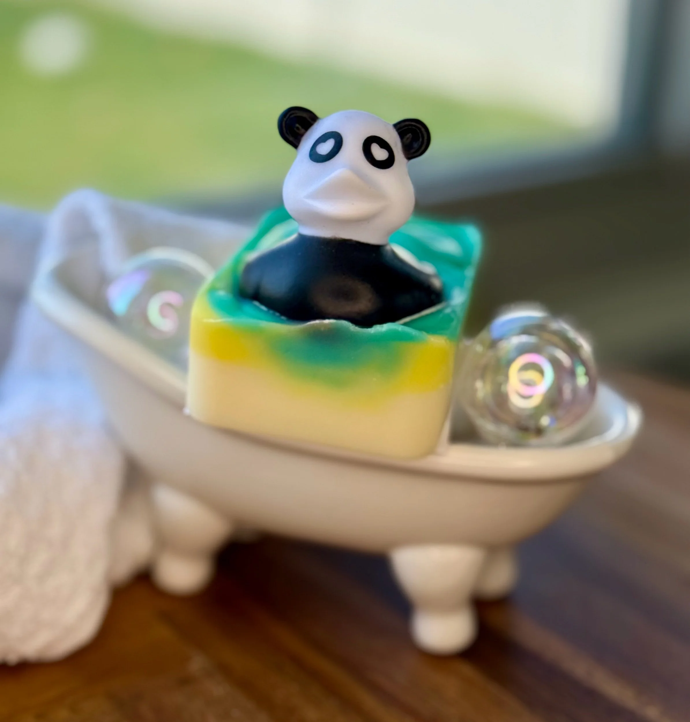 Duck Duck olllllllo Goat Milk Soap