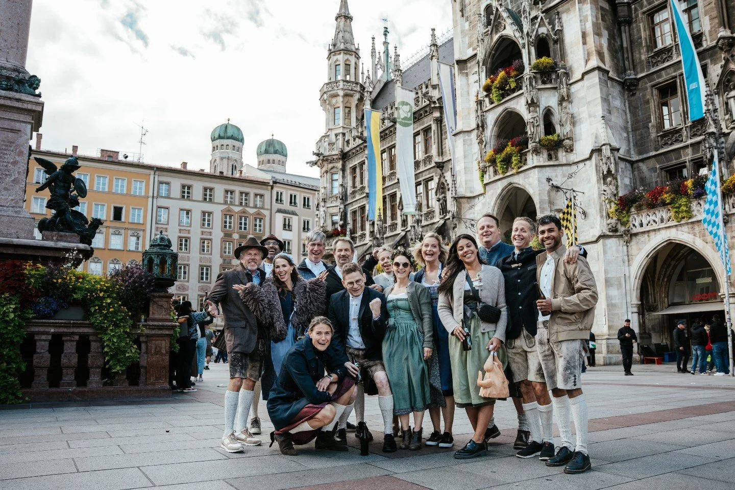 An executive retreat during Oktoberfest !

For SSI Strategy, a global life sciences consultancy with teams across the U.S. and Europe, alignment and leadership cohesion are everything.

To strengthen those ties, Moonage was trusted to design an execu