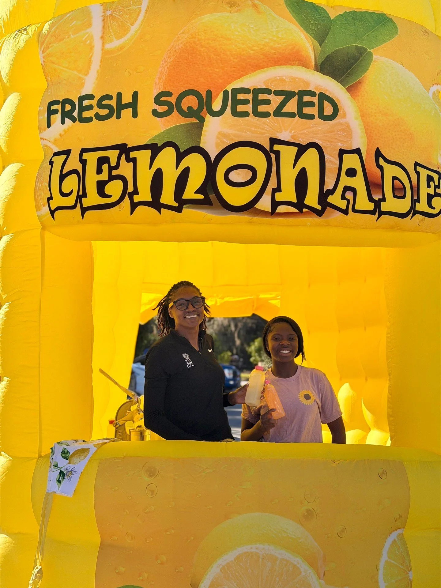 🤗 Collaboration in Action‼️

🌻🏃🏽&zwj;♀️ This weekend, Girls Coalition had the joy of partnering with @Gotrtc for an amazing community event filled with girl power, sunshine, and so much positive energy.

We hosted a trial run of our new Lemonade 