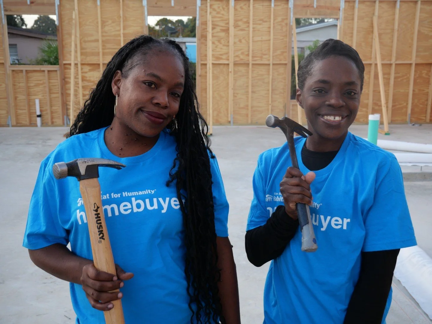 📌 Introducing Courtney King and Ladreka King, two sisters building their dreams together‼️

🔨 🦺  Next week&rsquo;s Women Build wall raising marks an exciting step forward as they work toward a safe, stable place to call home. With every team forme
