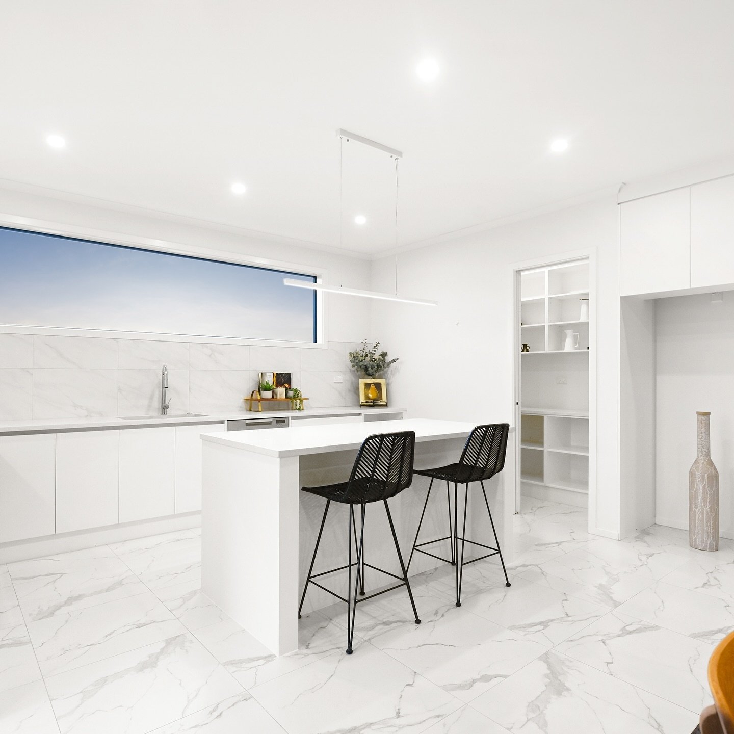 Here at Property Lab, we cover everything from exceptional content creation to running high-performing ads for real estate agents. Let us help you elevate your real estate game! ✅✨