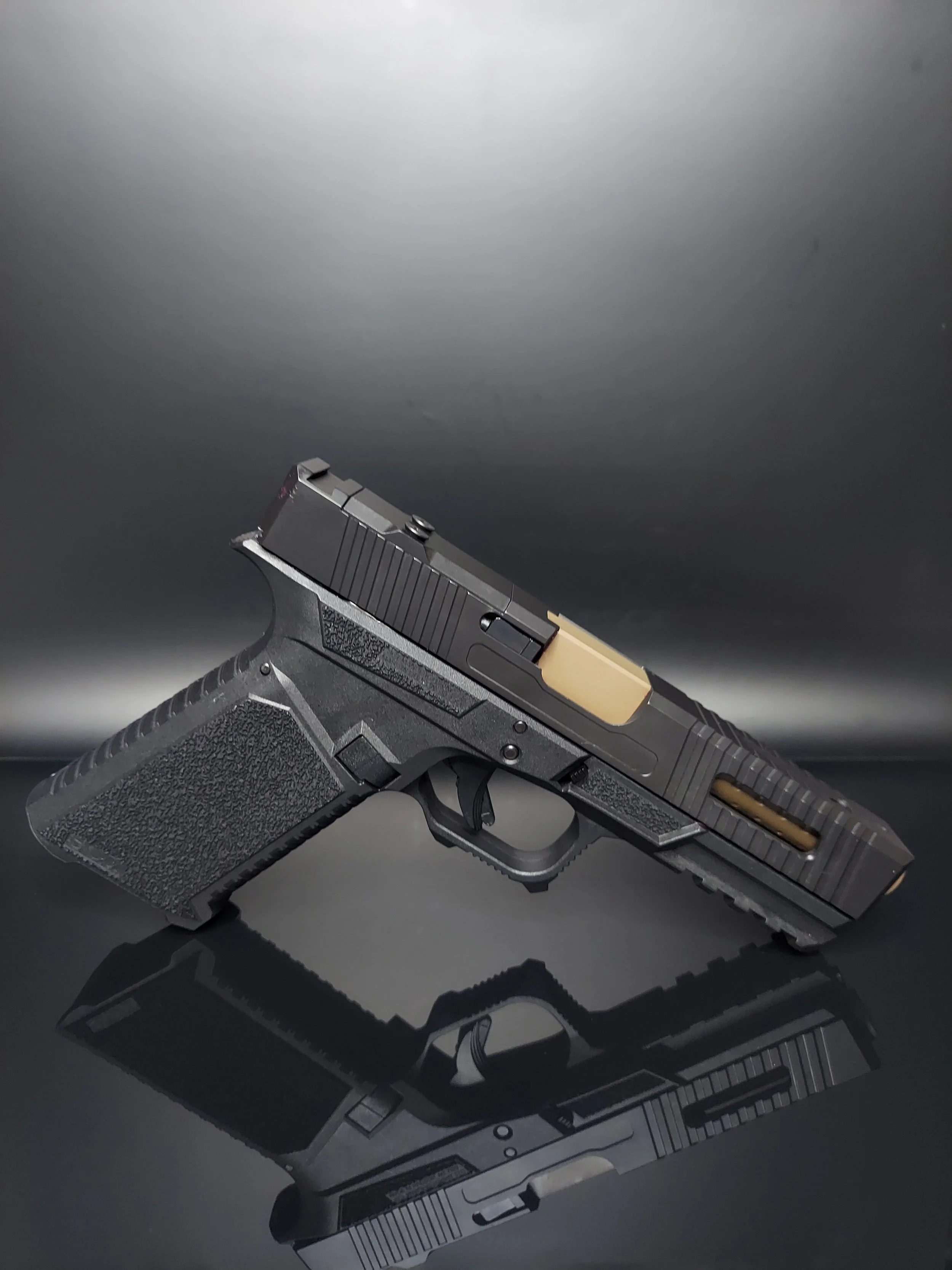 "SIMULACRUM" Full Size 9mm Pistol