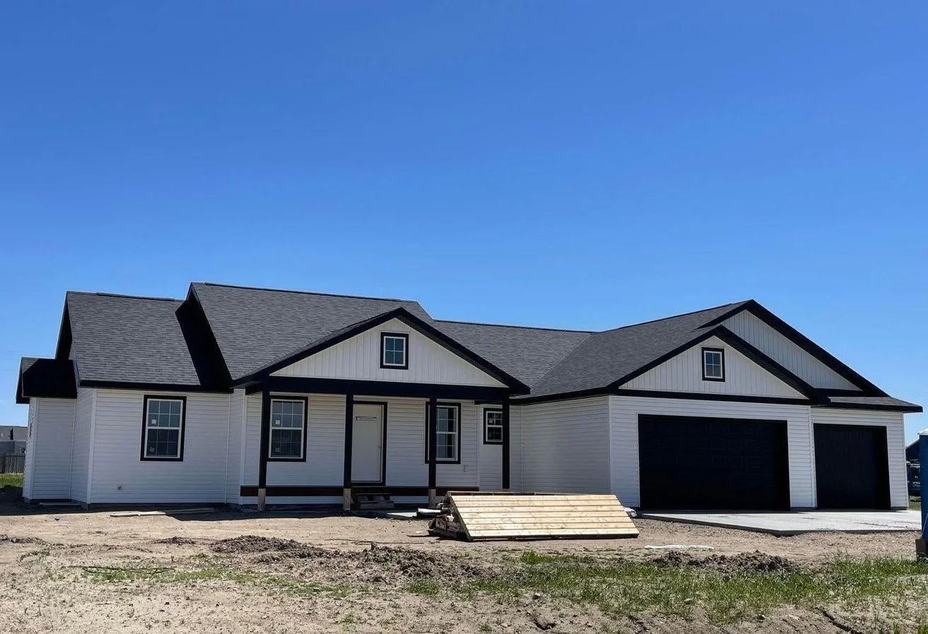 Craftsman exterior edited.jpg