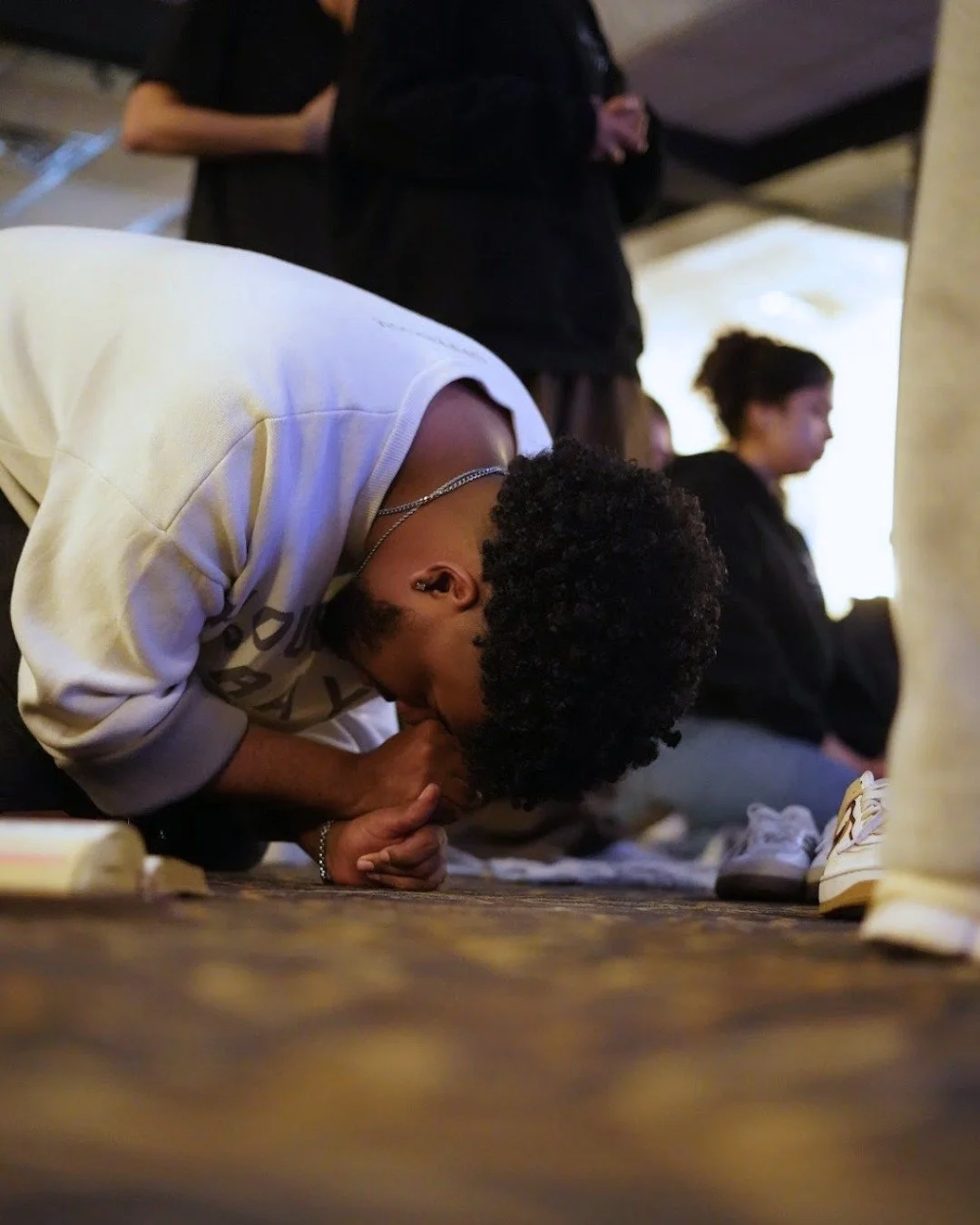 I whisper my worries to You, and in the midst of all the chaos, You meet me 🤍