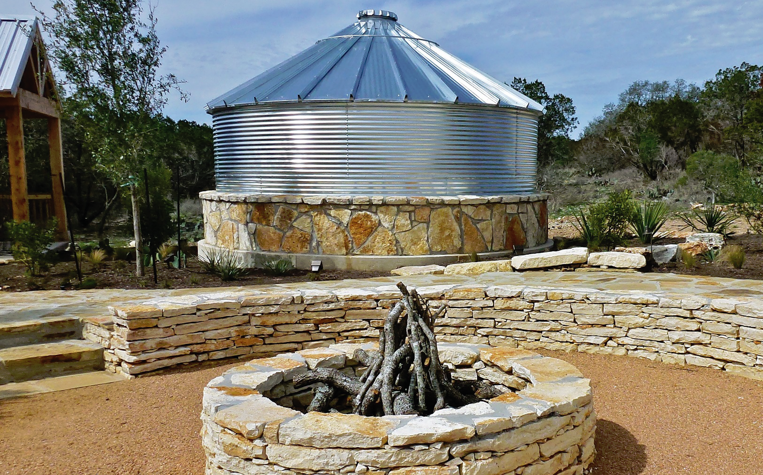 Commercial Water Tanks | 60+ Years of Experience — Lakota Tank Company