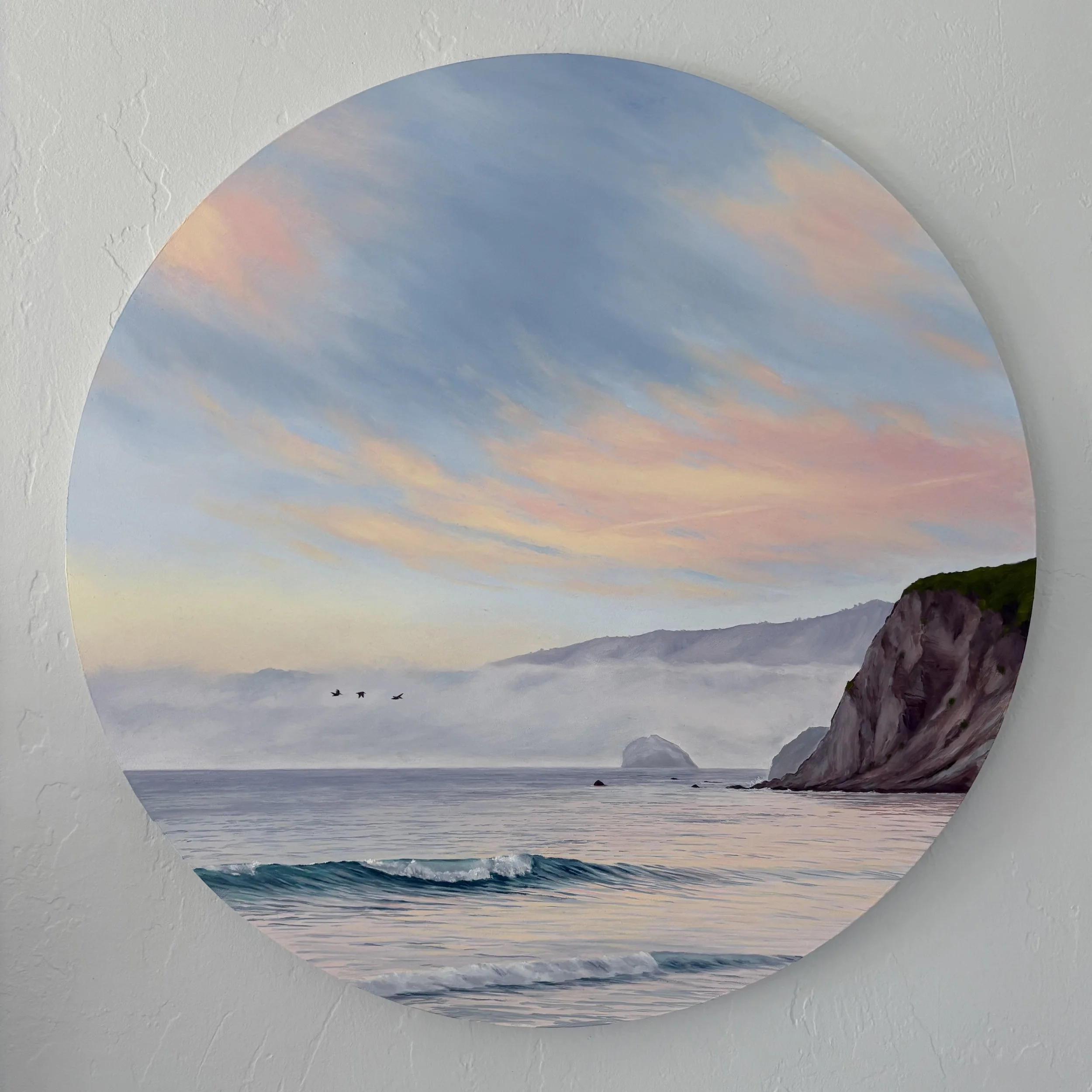 SOUTH SUR (2025), 
oil on panel, 
24 in diameter 